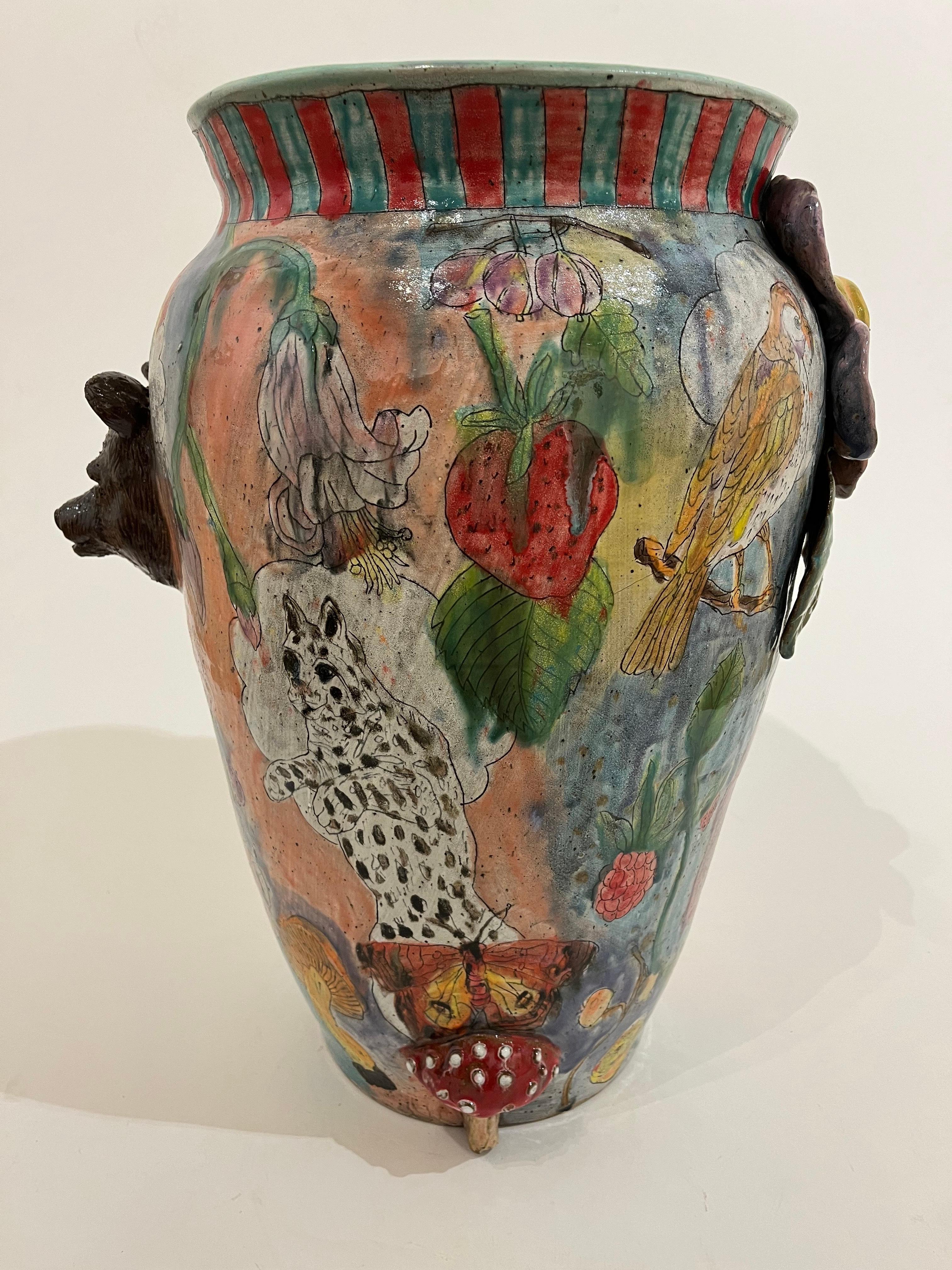 Bear Head - Contemporary Sculpture by Molly Schulps