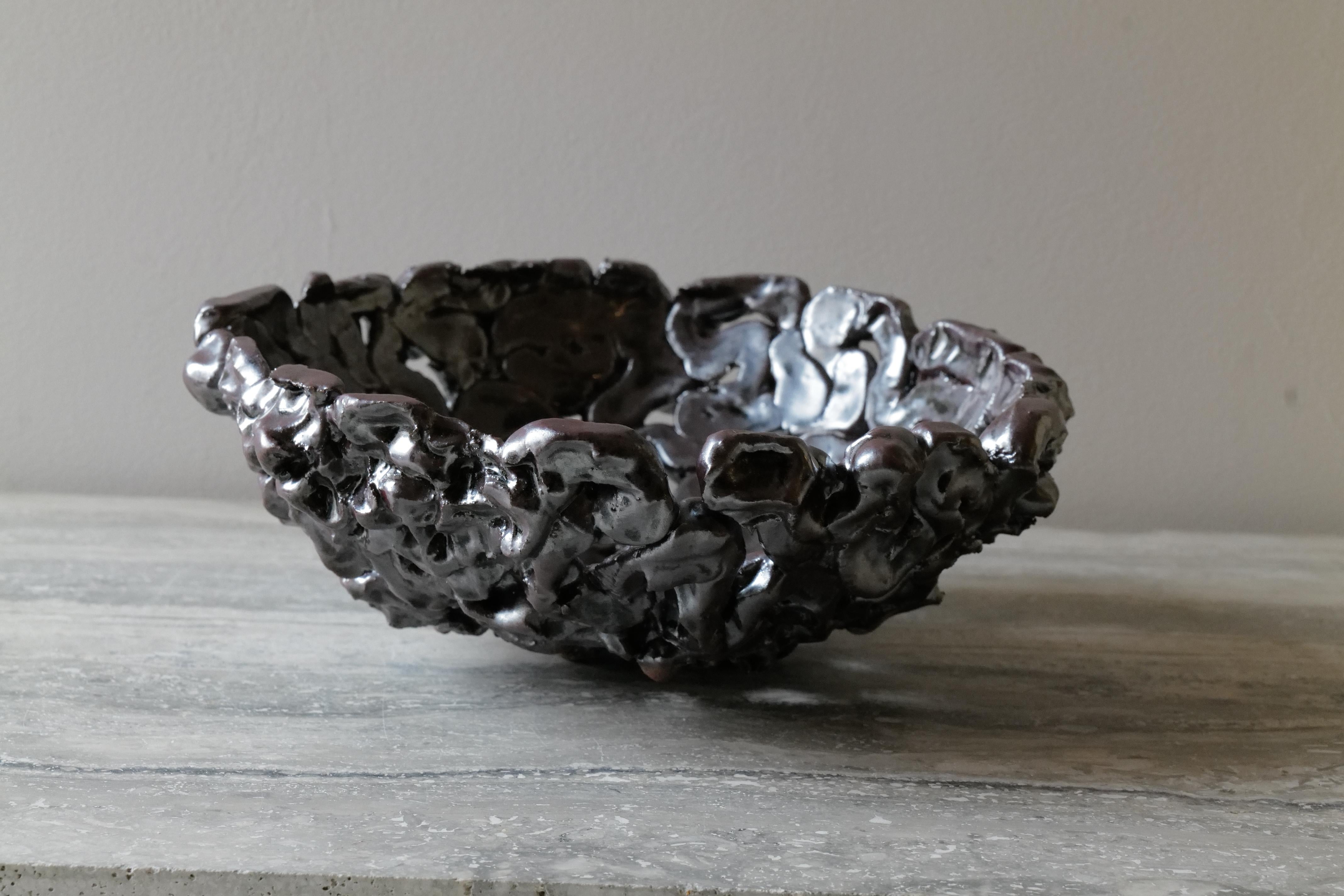 American Molten Flow Stoneware Bowl For Sale