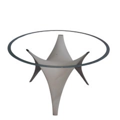 Molteni & C Arc Dining Table by Foster & Partners