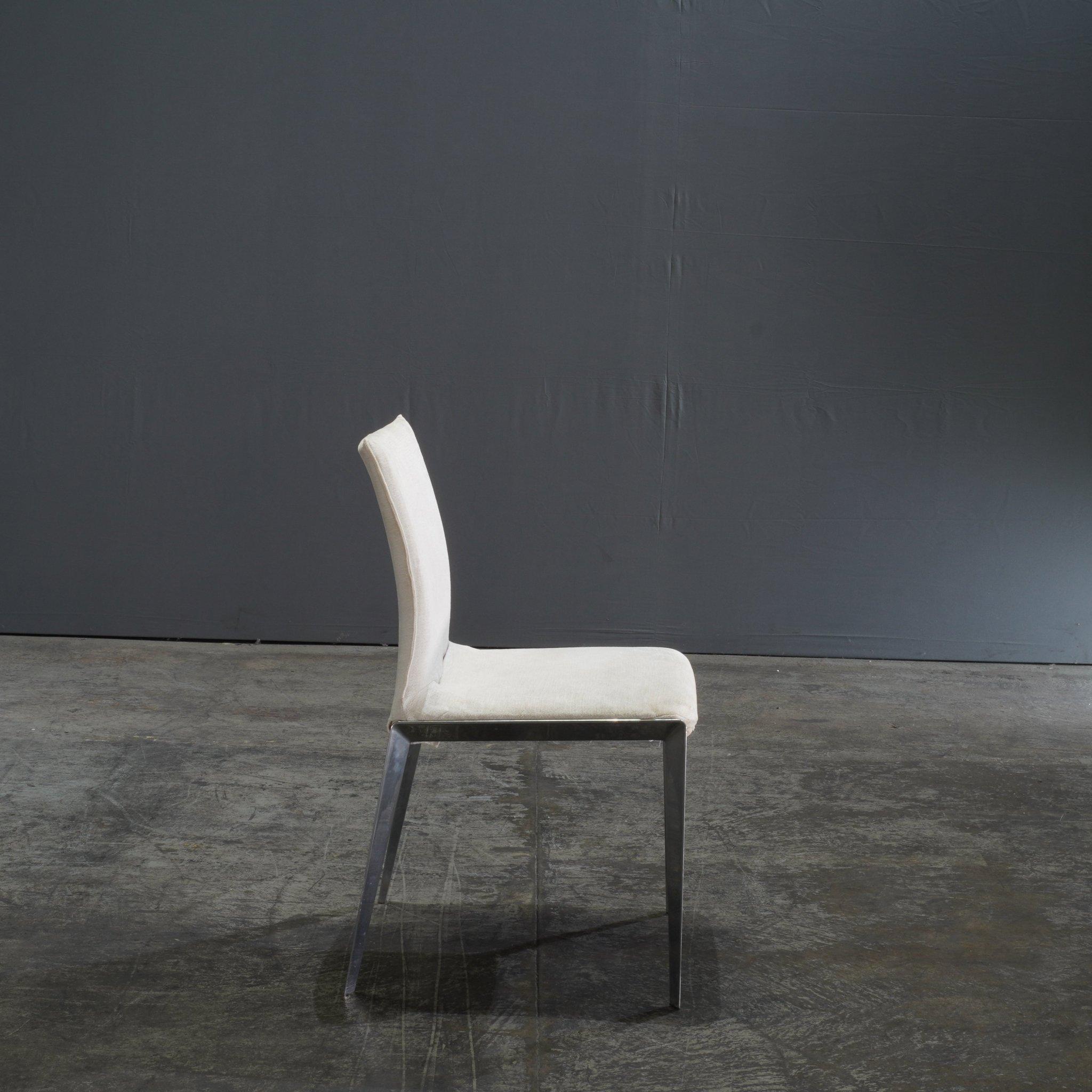 Molteni & C Dart Chair 1