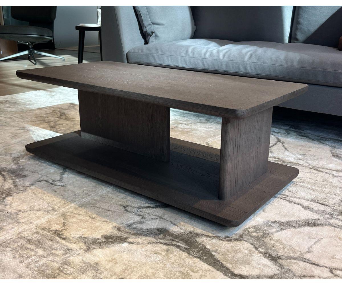 Designed by Vincent Van Duysen

Hugo is a compliment, a collection of versatile and contemporary accessories, but with firm roots in tradition. It is distinguished by severe proportions and classic quotations, by the tactile value of wood. But such