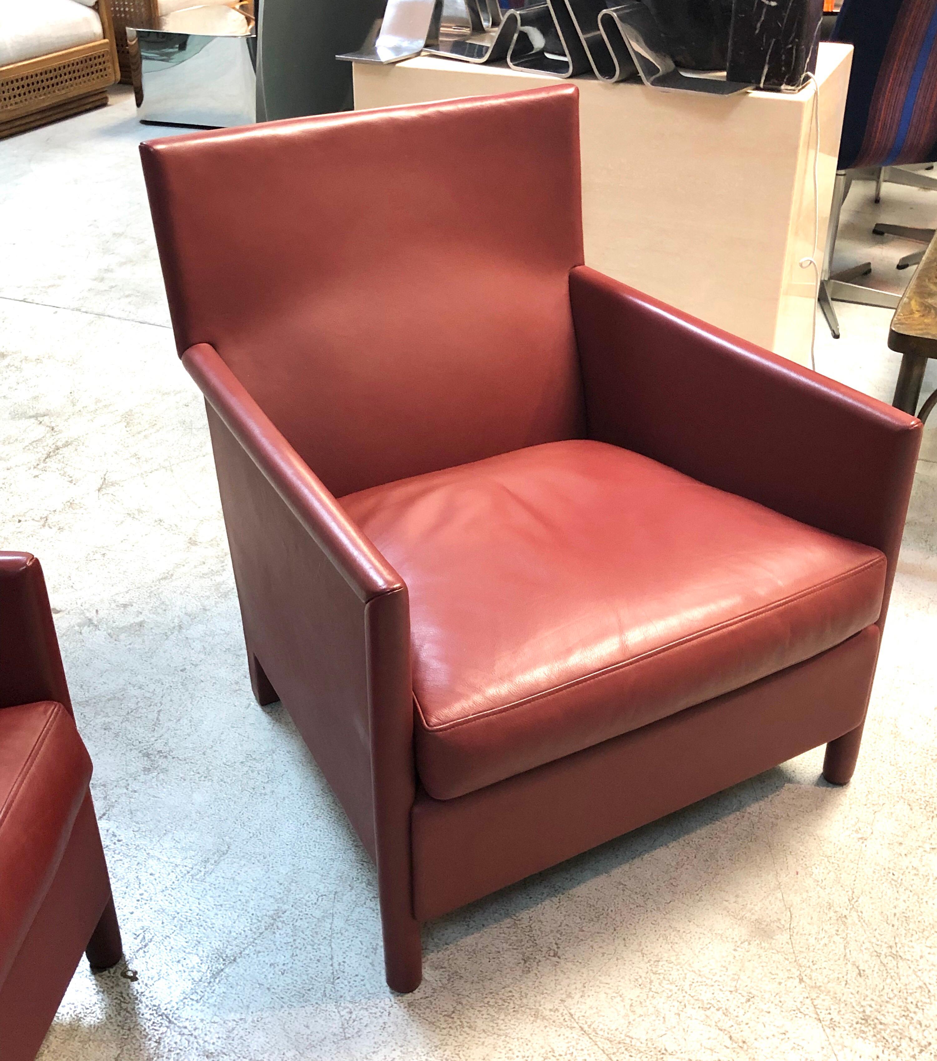 Late 20th Century Molteni & C Red Leather Pair of Lounge Chairs