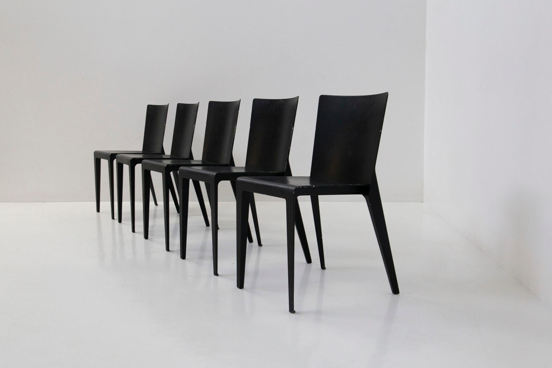 Molteni-Stühle, fünfteilig, Modell Alfa von Hannes Wettstein (Postmoderne) im Angebot