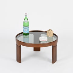 Table basse ronde italienne Molteni en noyer et verre fumé, années 1960