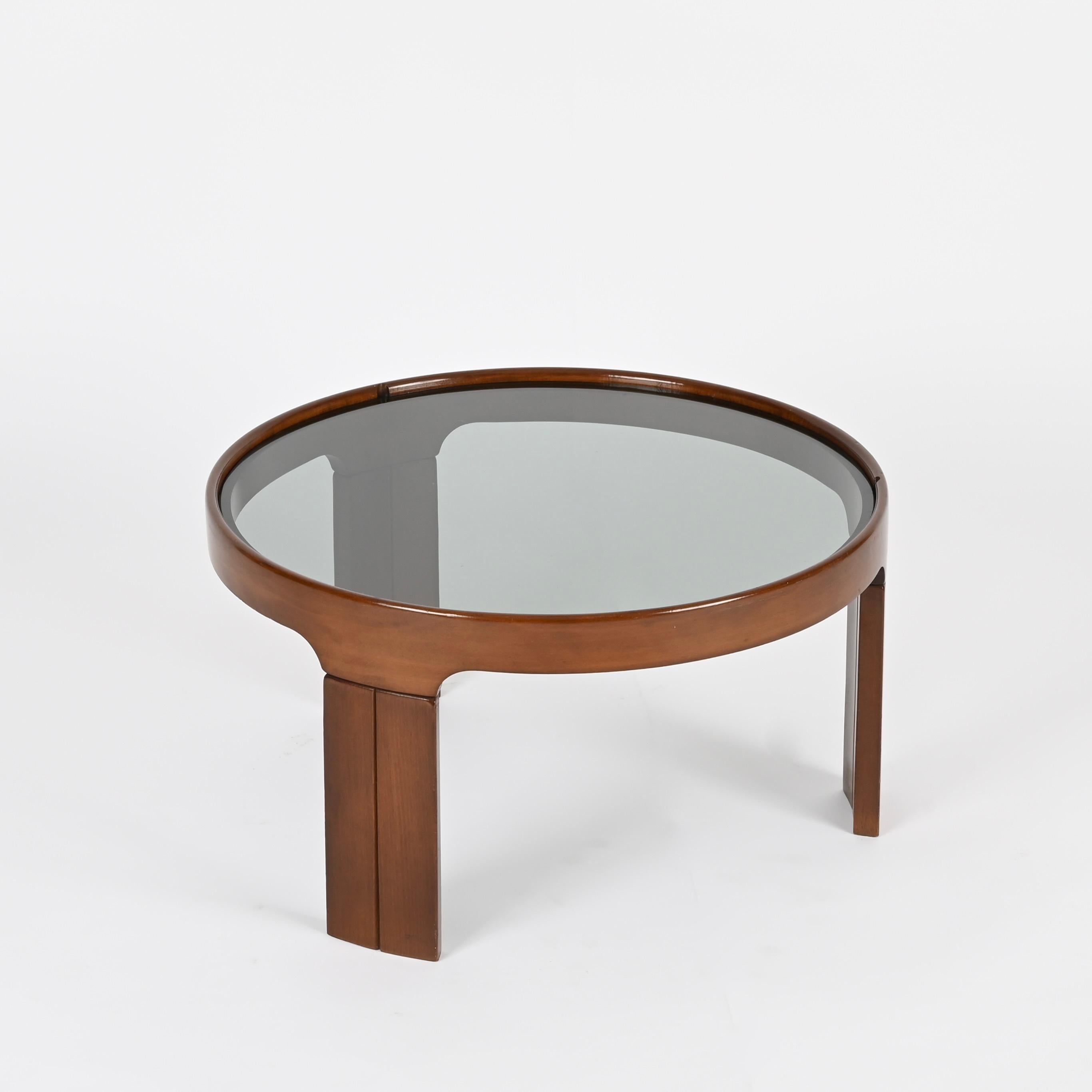 Verre Molteni Italian Round Coffee Table in Walnut with Smoked Glass, 1960s en vente