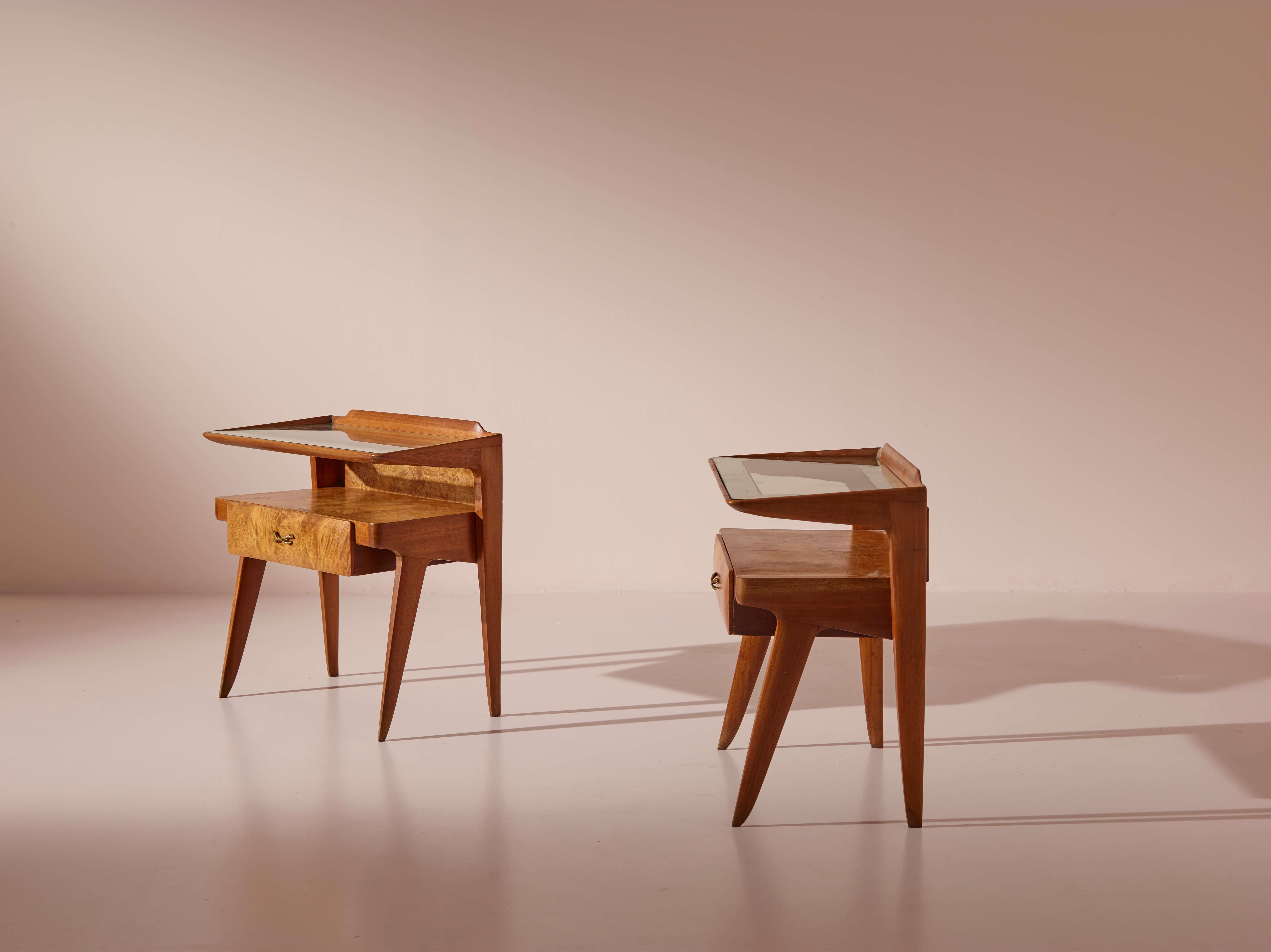 Walnut Molteni night stands in walnut and walnut burl, Italy, 1950s