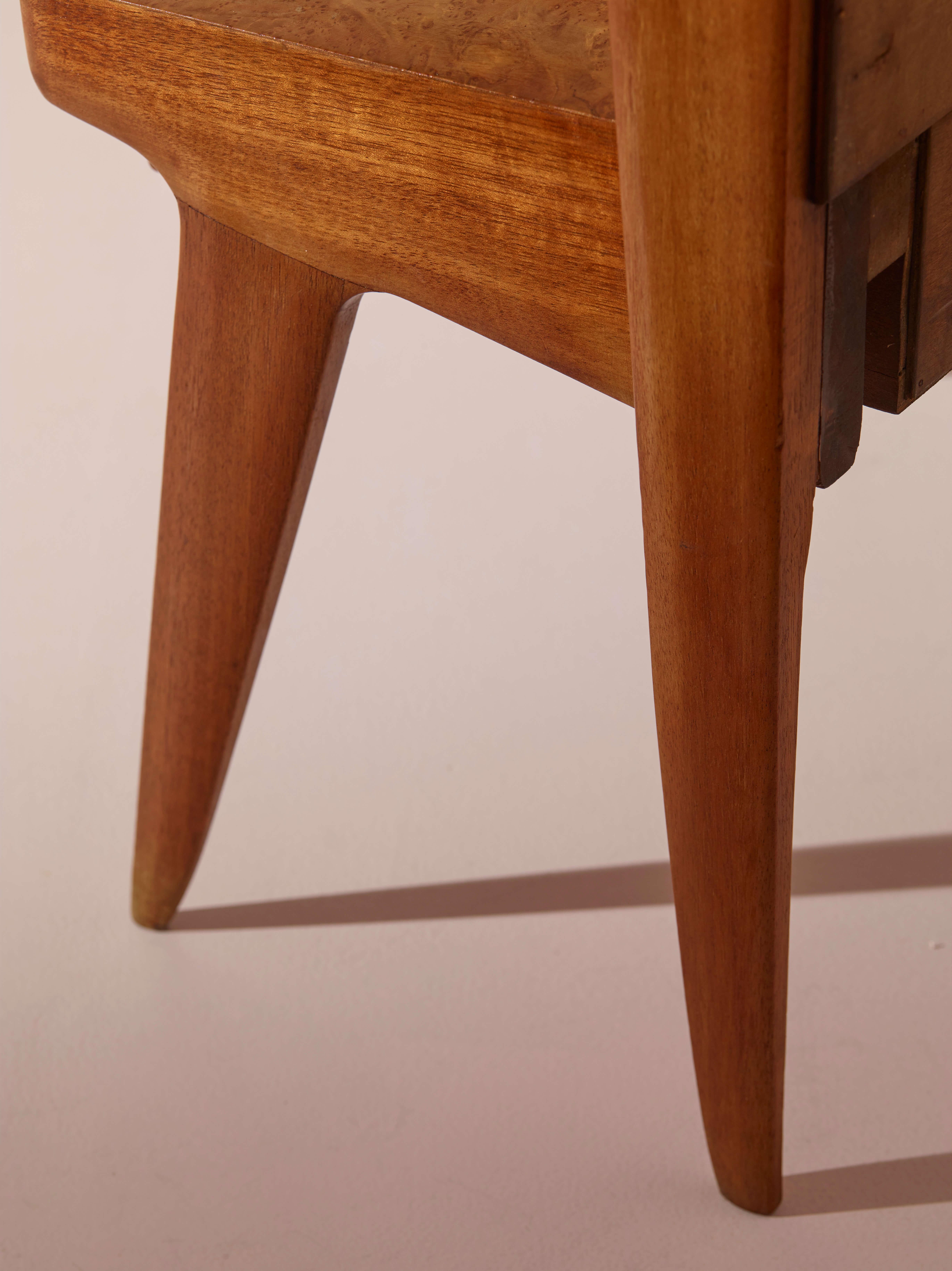 Molteni night stands in walnut and walnut burl, Italy, 1950s 1