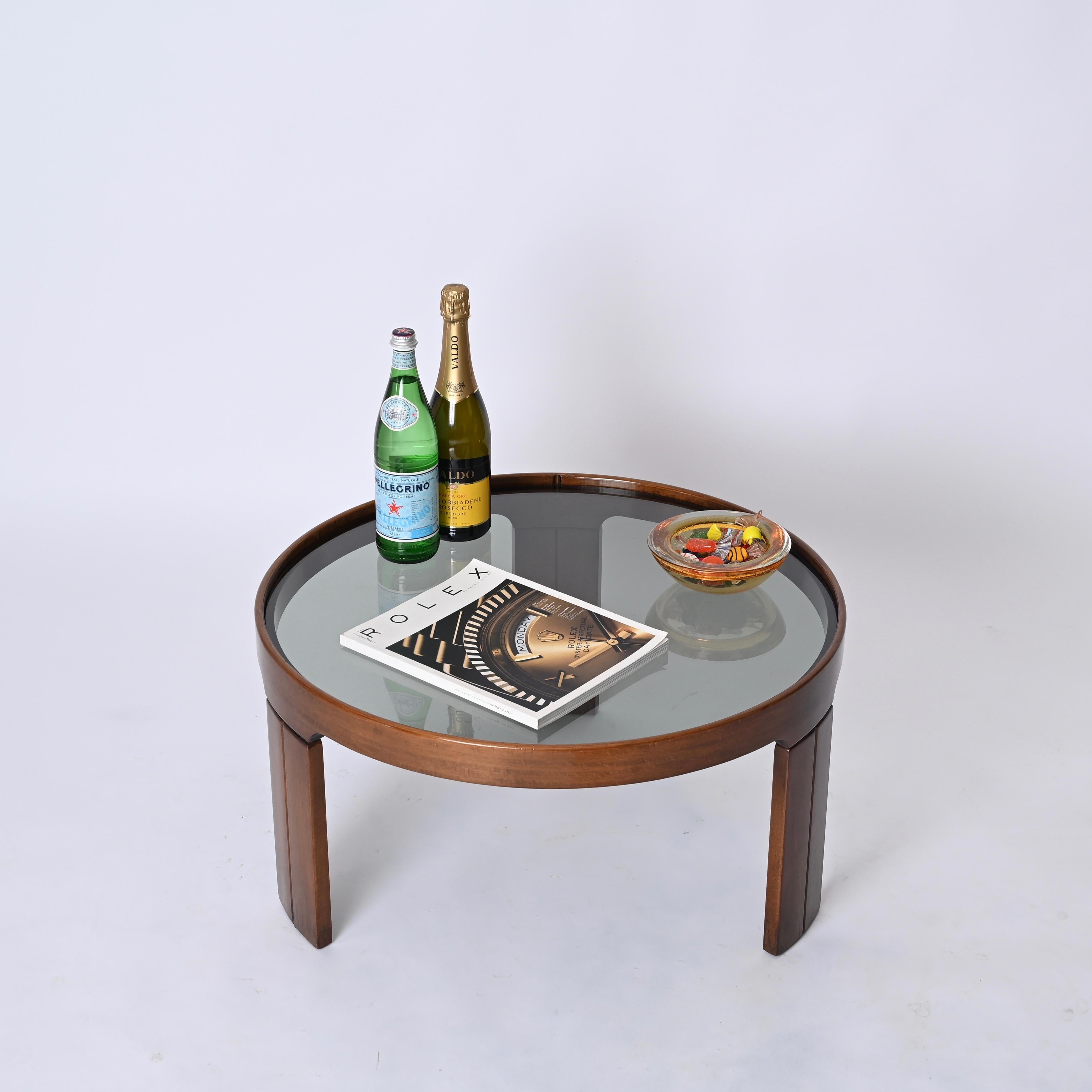 Molteni Walnut Round Coffee or Side Table With Smoked Glass, Italy 1960s 4