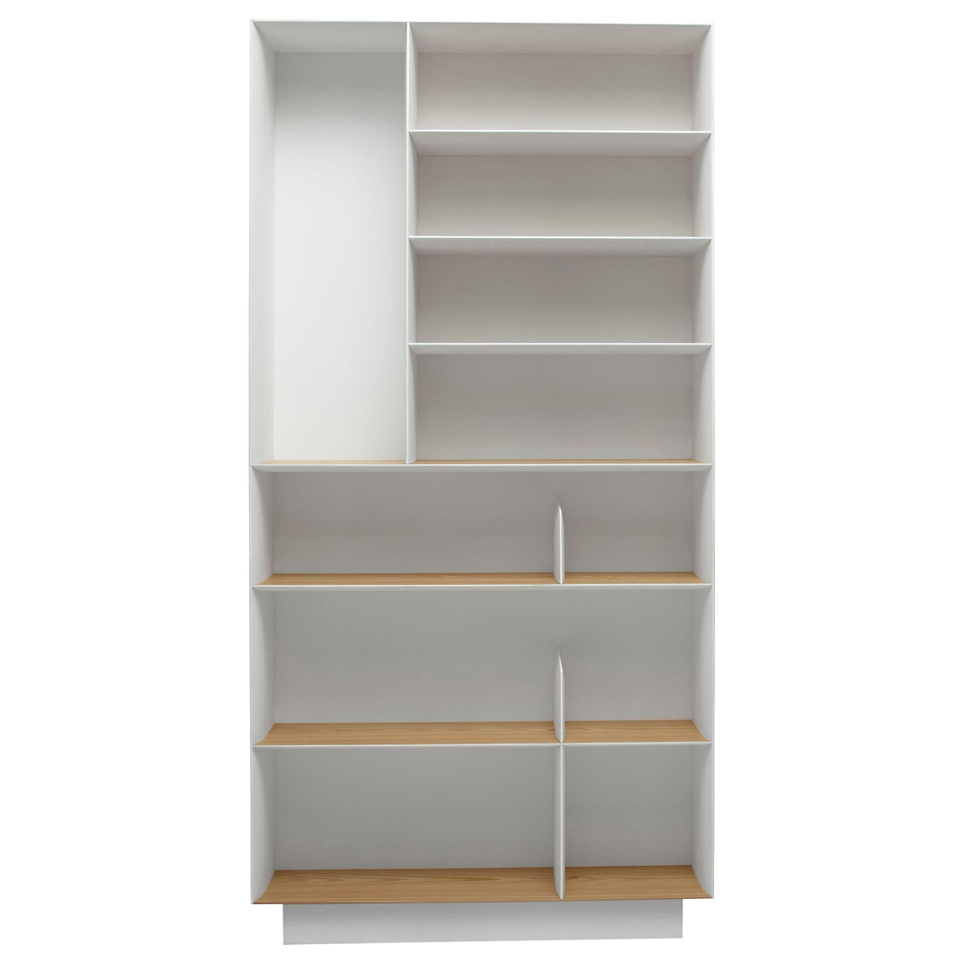 Hand Painted White Bookcase Molteni&C by Gio Ponti - D.357.1 - made in Italy