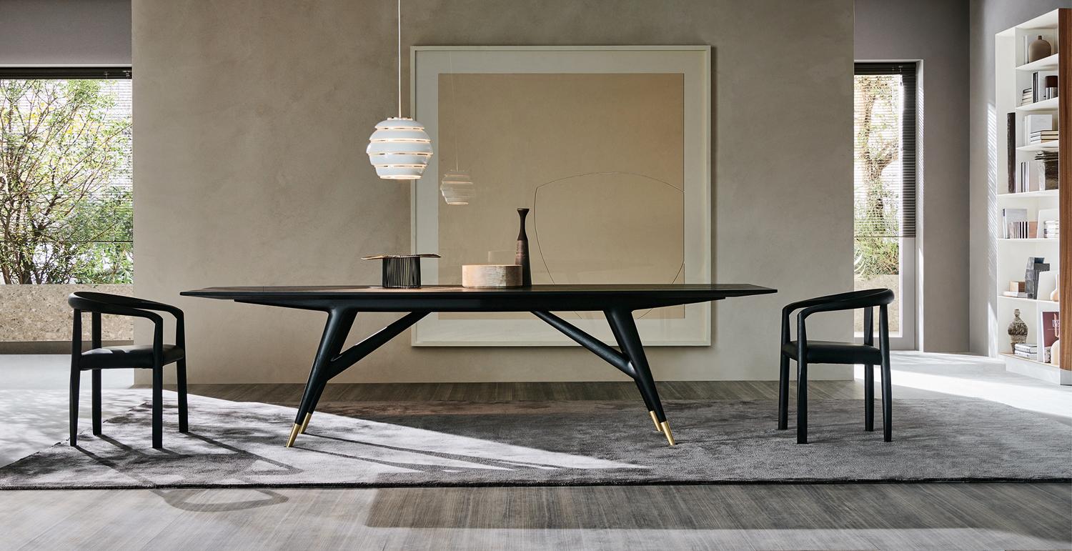 D.859.1 Table by Gio Ponti. 
Expert-crafted in Italy exclusively by Molteni&C.

This stunning Italian-designed conference table completely transforms the concept of meeting spaces through its simple and sleek design. An impressive 3.6 meters long,