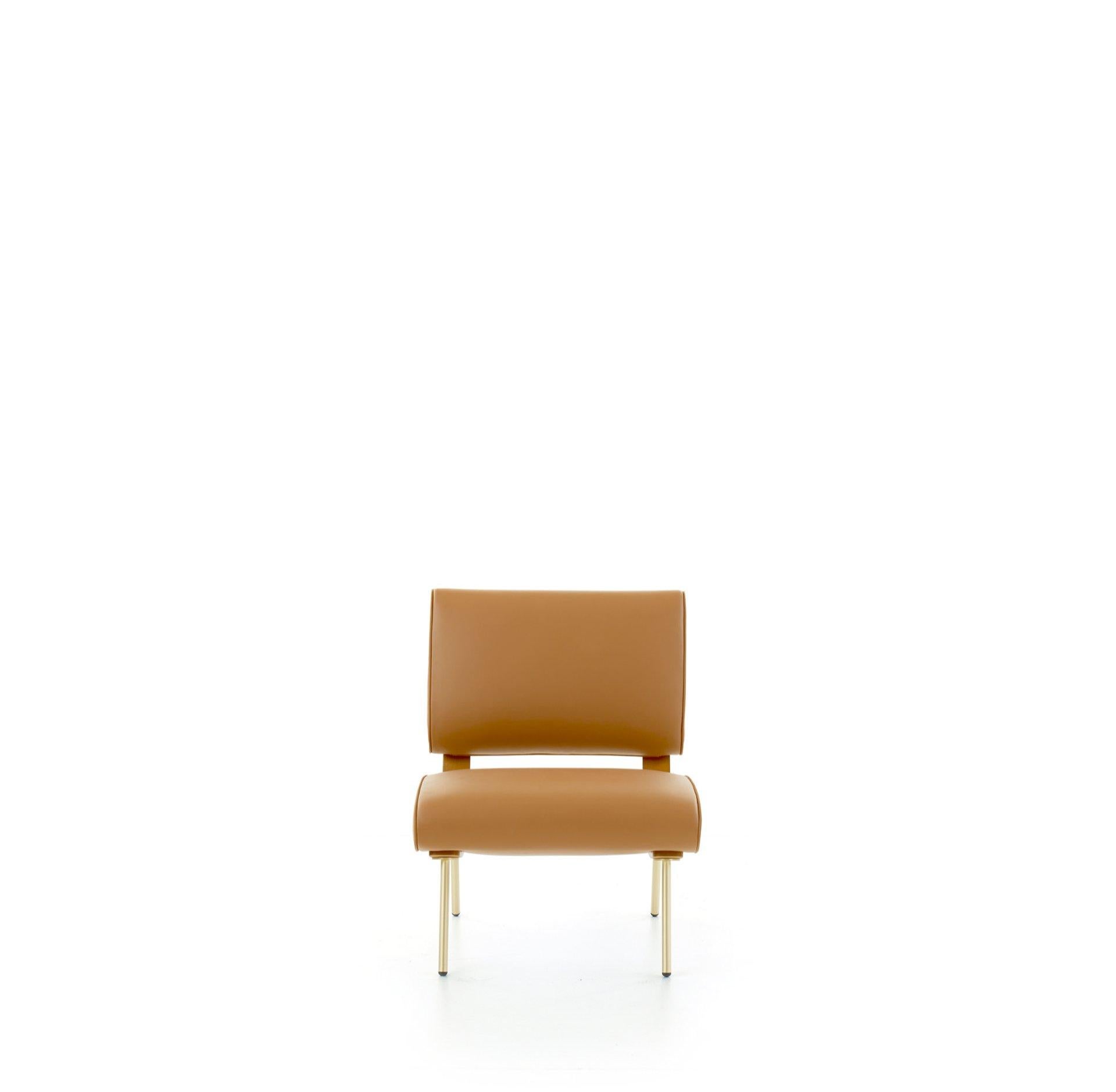 Modern Armchair in Leather Molteni&C by Gio Ponti Round D.154.5 - made in Italy For Sale