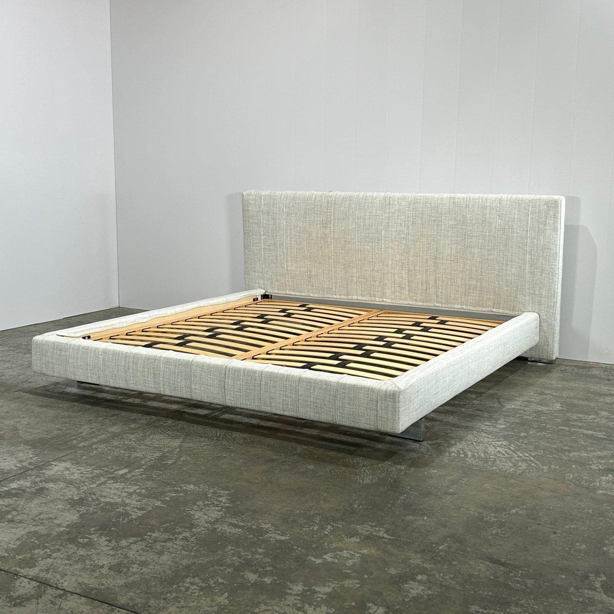 Cromo Letto a onde alte Molteni&C di Hannes Wettstein in vendita