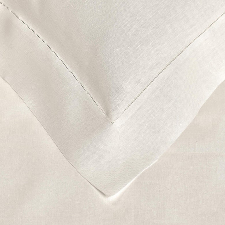 Queen Size Premium Linen Duvet Bedding Chalk White Molteni&C - Tarascona For Sale