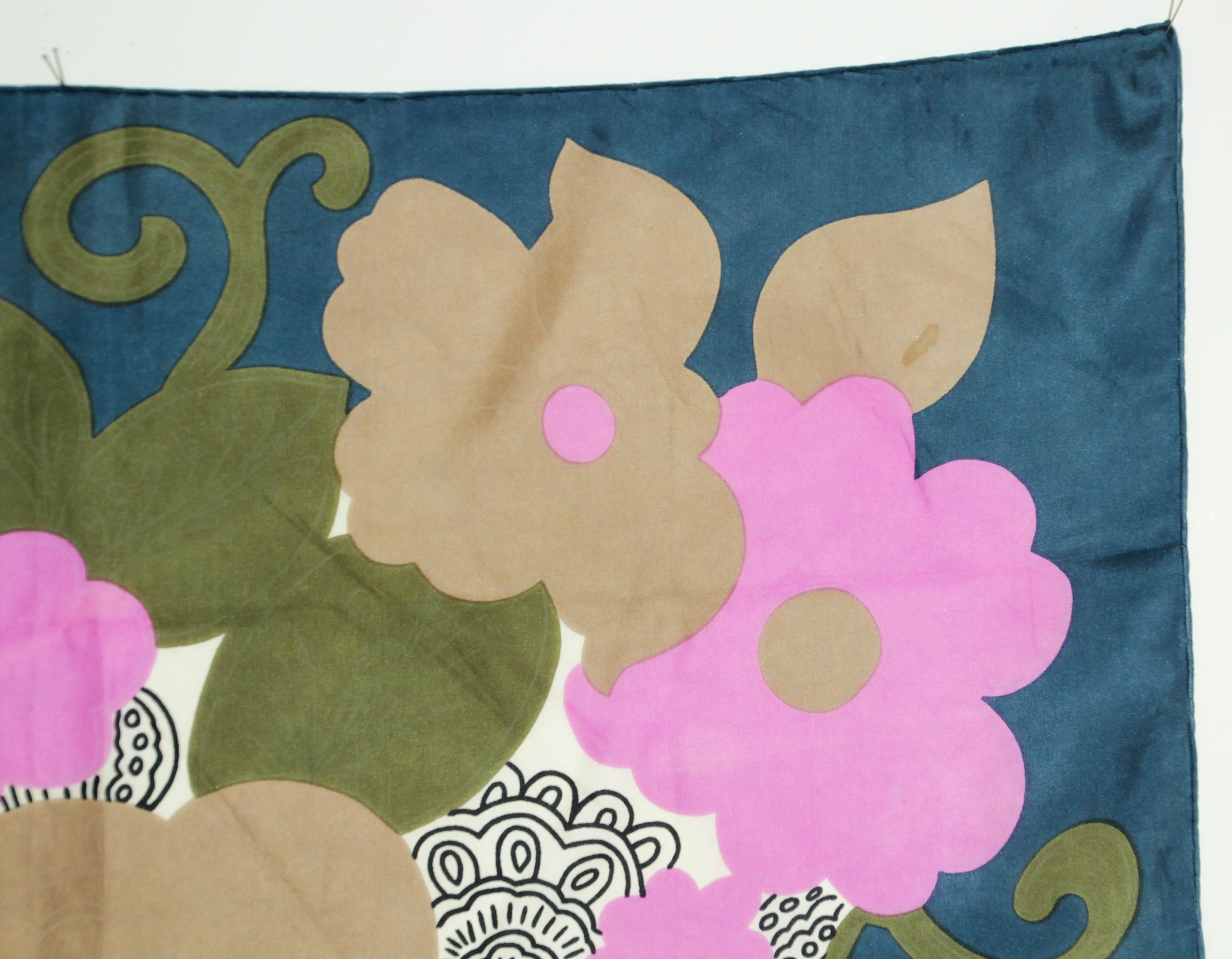 Molyneux Paris Silk Scarf Rolled Edges 1980s For Sale 1
