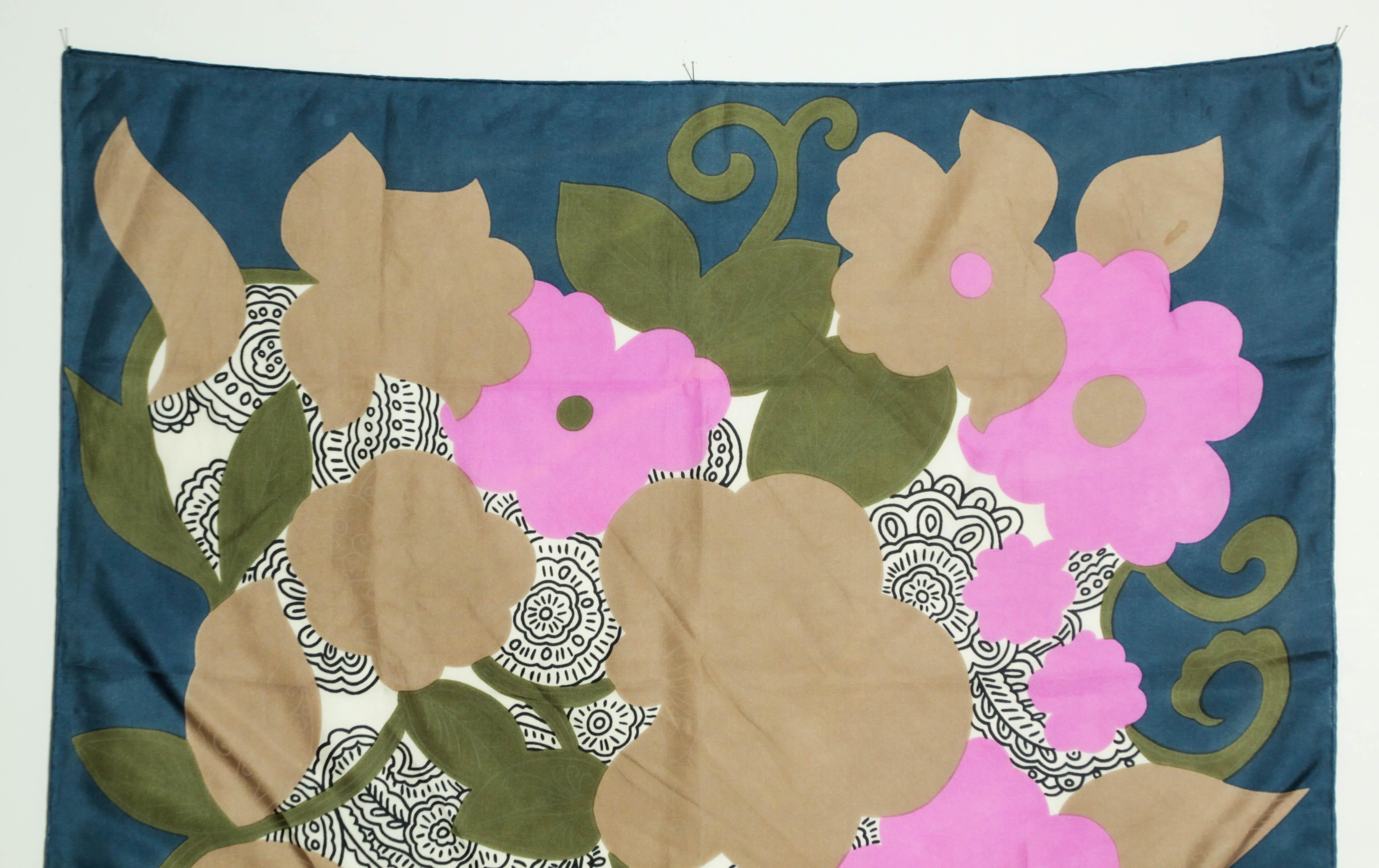 Molyneux Paris Silk Scarf Rolled Edges 1980s For Sale 2