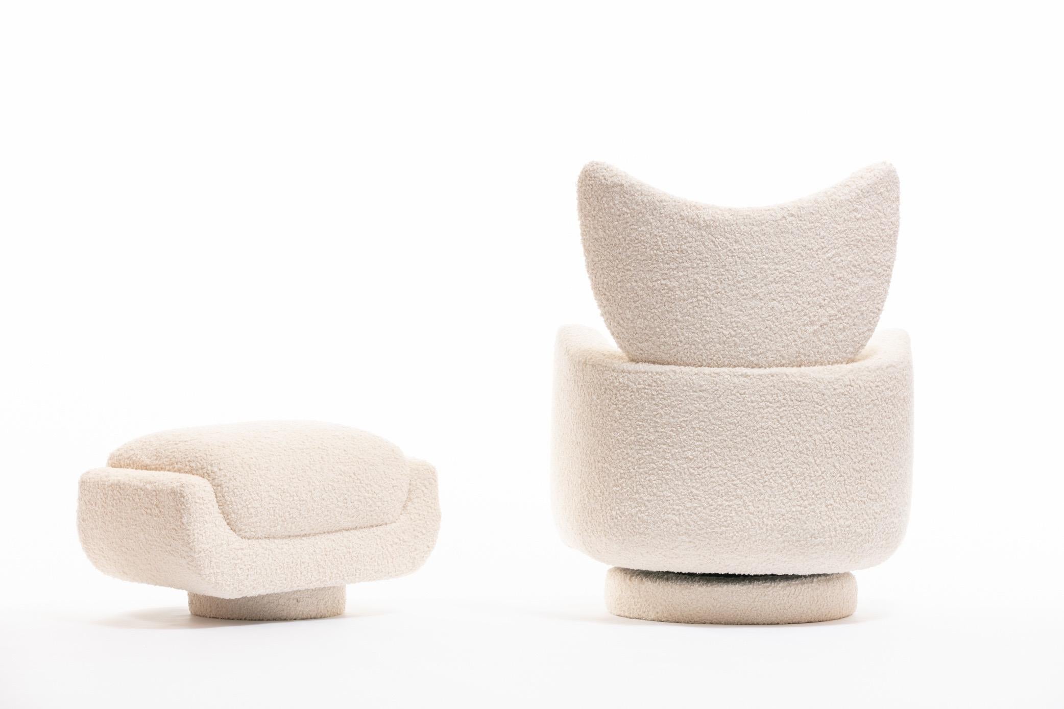Mom & Pop Pair Vladimir Kagan Wingback Swivel Chairs & Ottomans in Ivory Bouclé For Sale 12