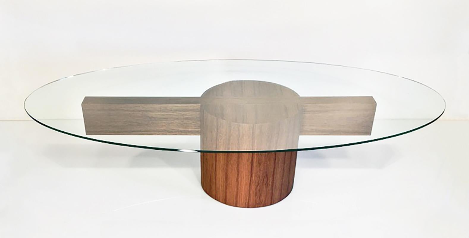This is the first inter-active table that William Earle has designed since the 'Nude Descending Table',
commissioned by SFMOMA in 2010.
The beam slides through the tenon - the base can be symmetrical or not.
(Shown here in an asymmetrical