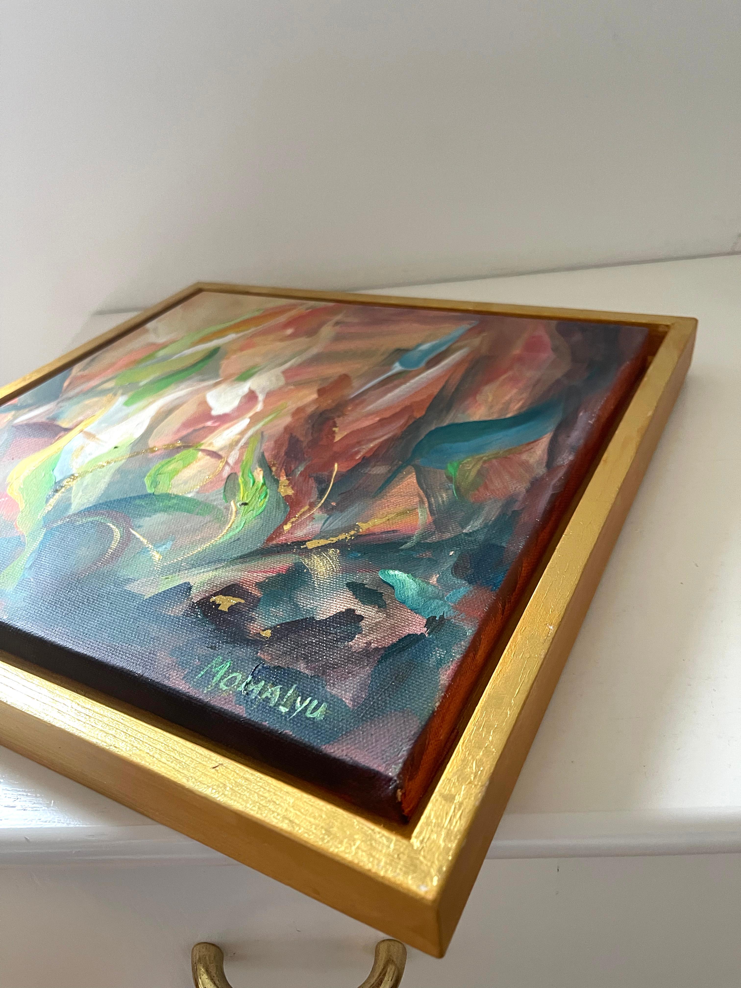 Essence énergétique. Tableau abstrait carré dans un cadre en bois doré - Marron Interior Painting par Momalyu Liubov