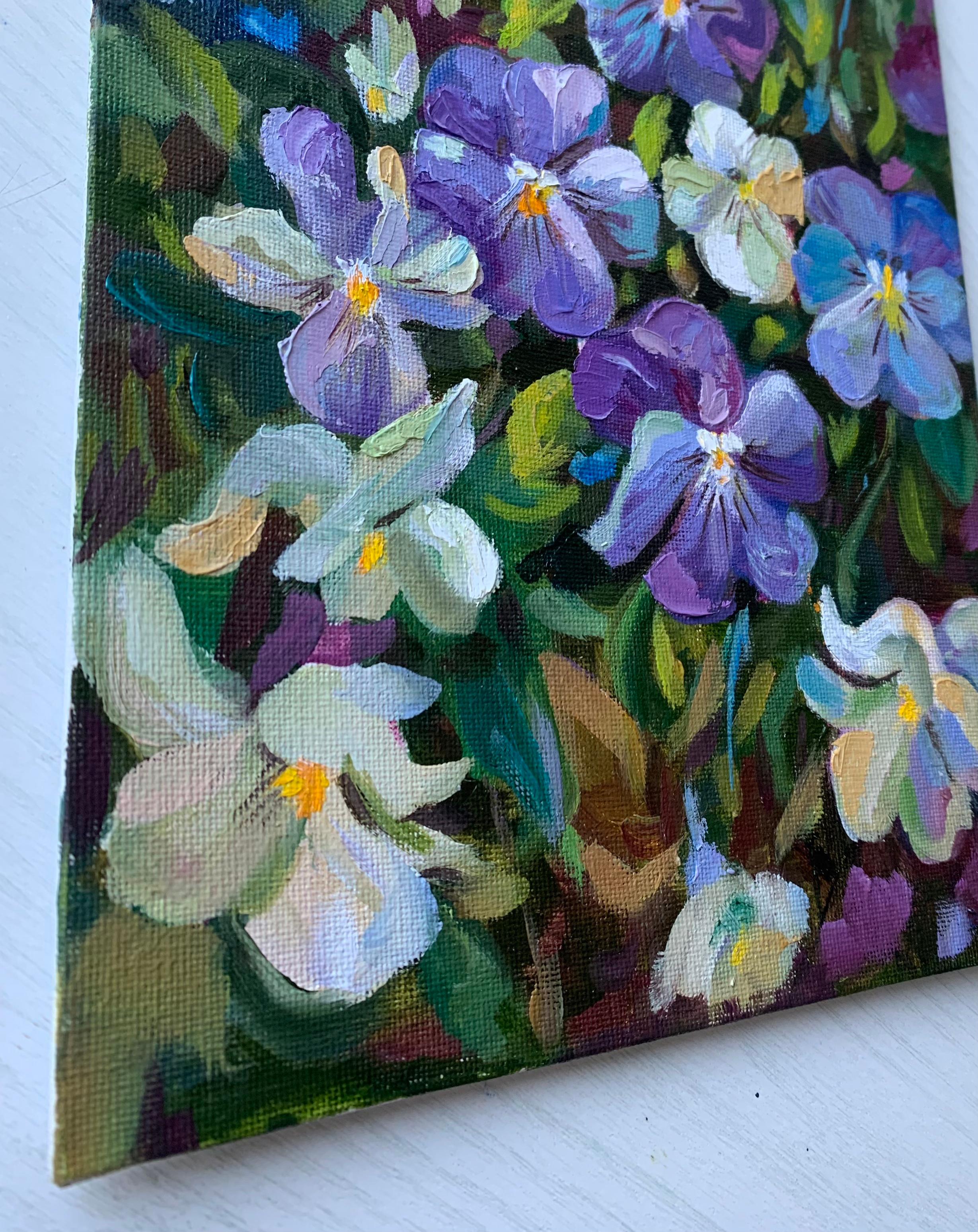 Viola. Fiori di primavera. Trittico di dipinti ad olio in vendita 6