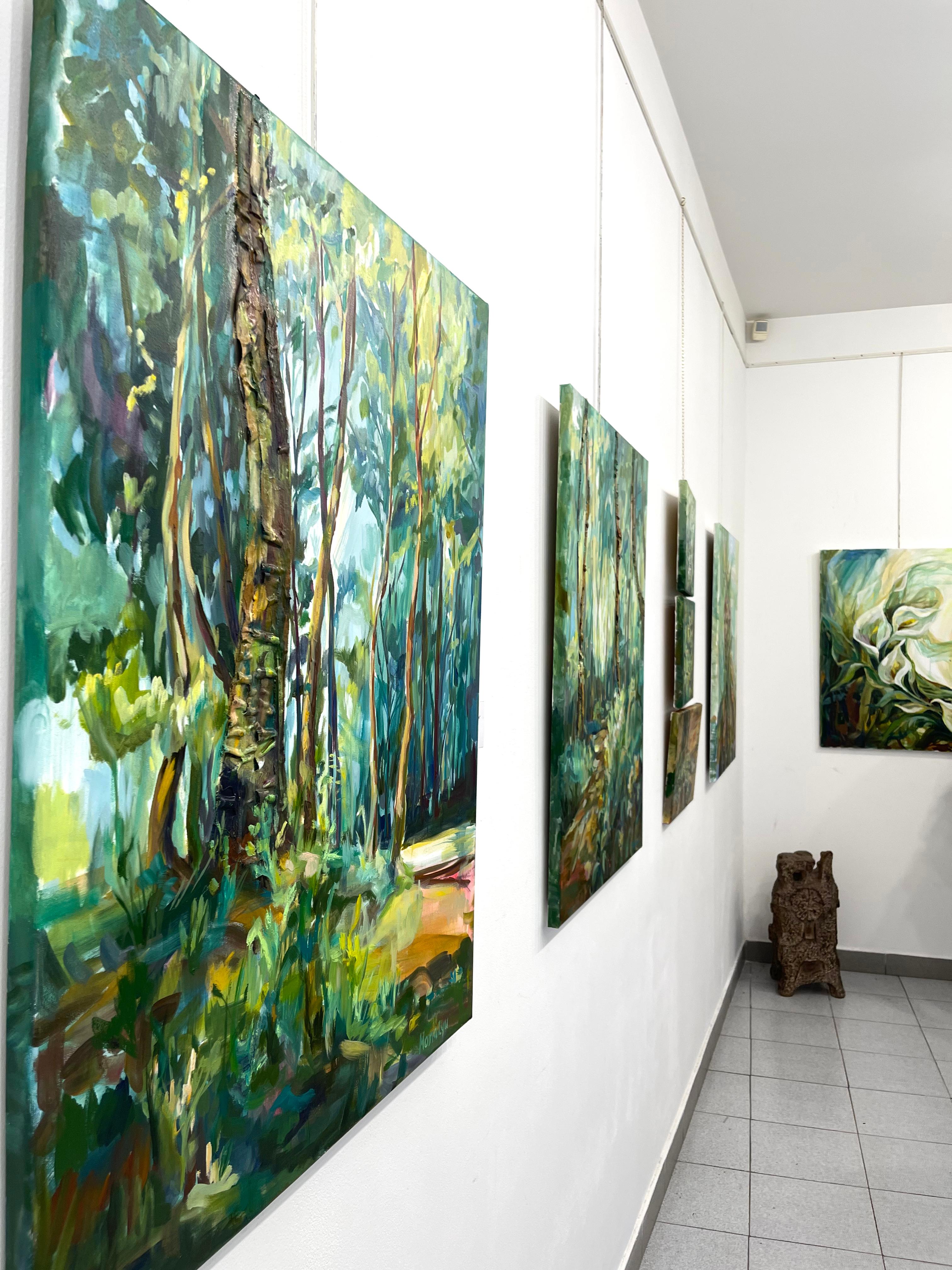La sagesse des âges. Forêt abstraite originale  peinture en vente 7