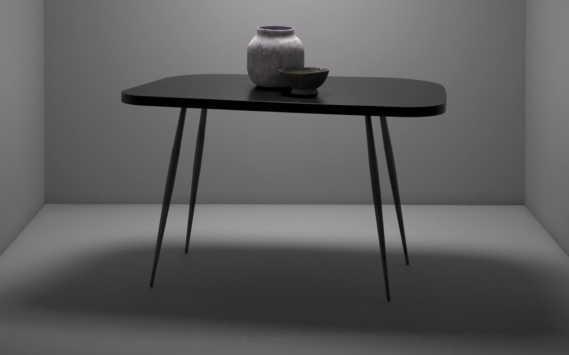 Modern Mombaers Table by Imperfettolab For Sale