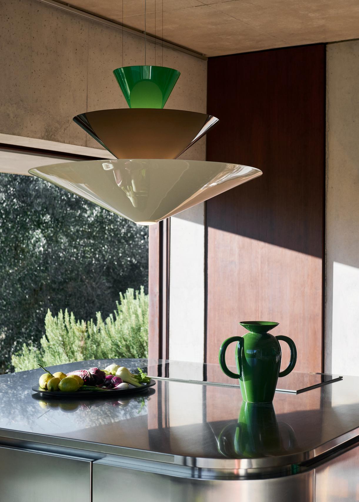 XXI secolo e contemporaneo Vaso Momento JH41, Smeraldo , di Jaime Hayon per &Tradition in vendita