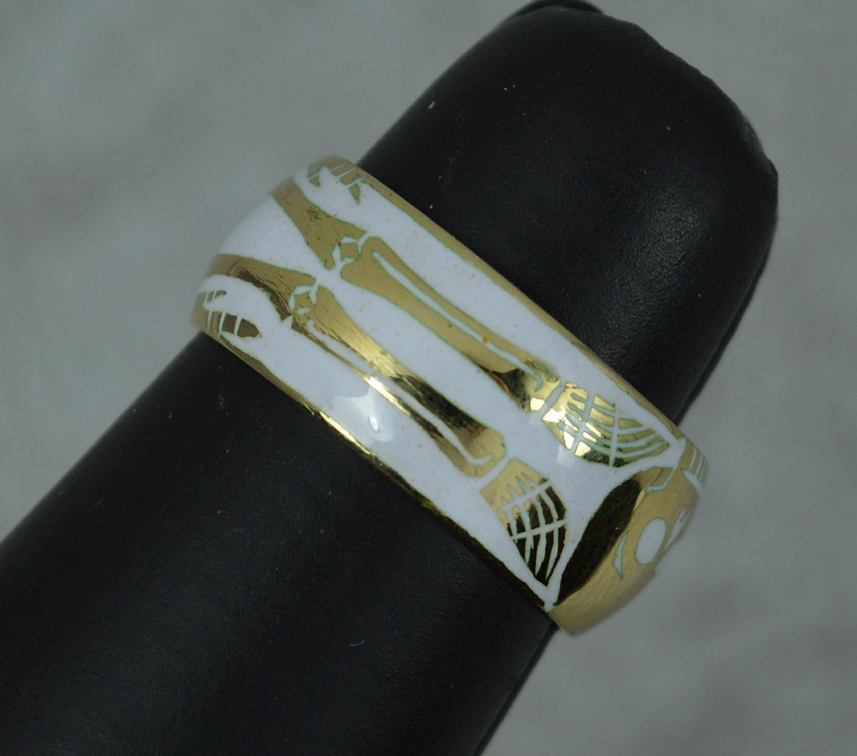 Momento Mori 18 Carat Gold and White Enamel Skull Skeleton Ring Size L 2