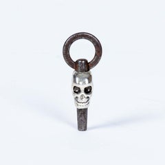 Momento Mori Skull Pocket watch Key