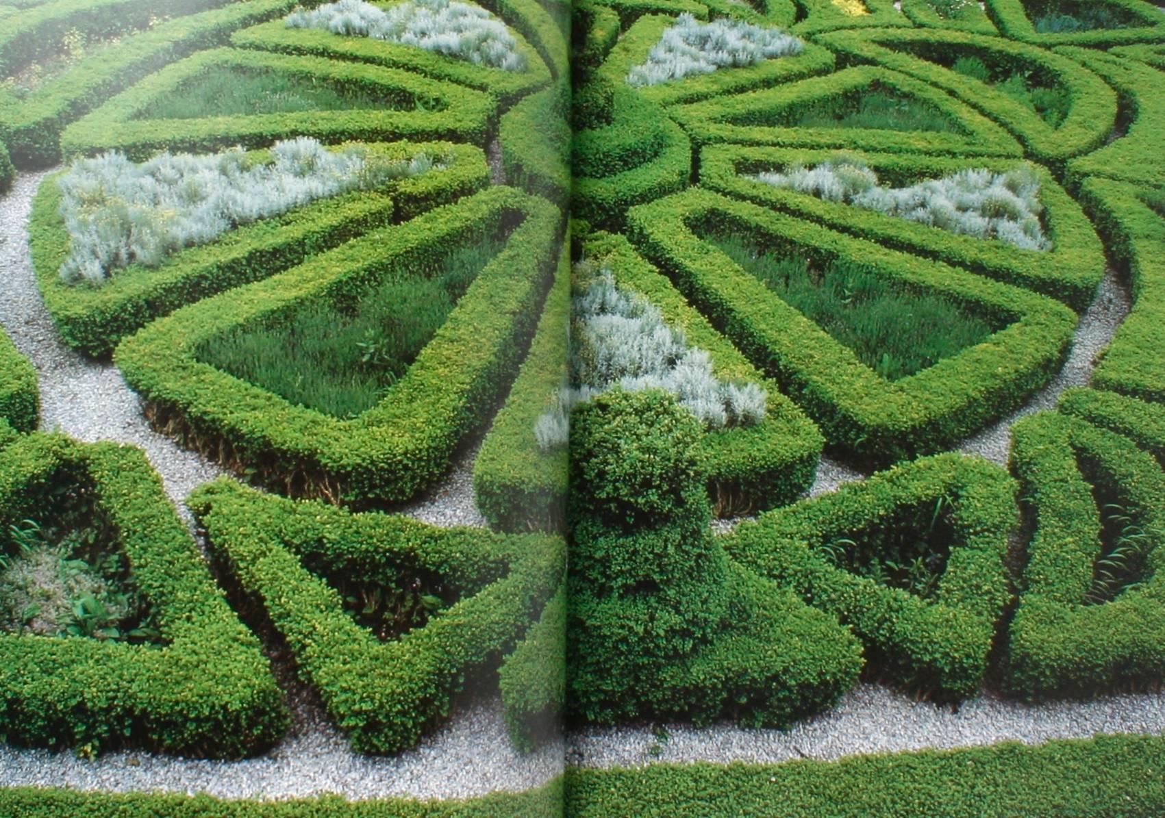Moments in Eden, Garden Photographs by Richard Brown, First Edition 3