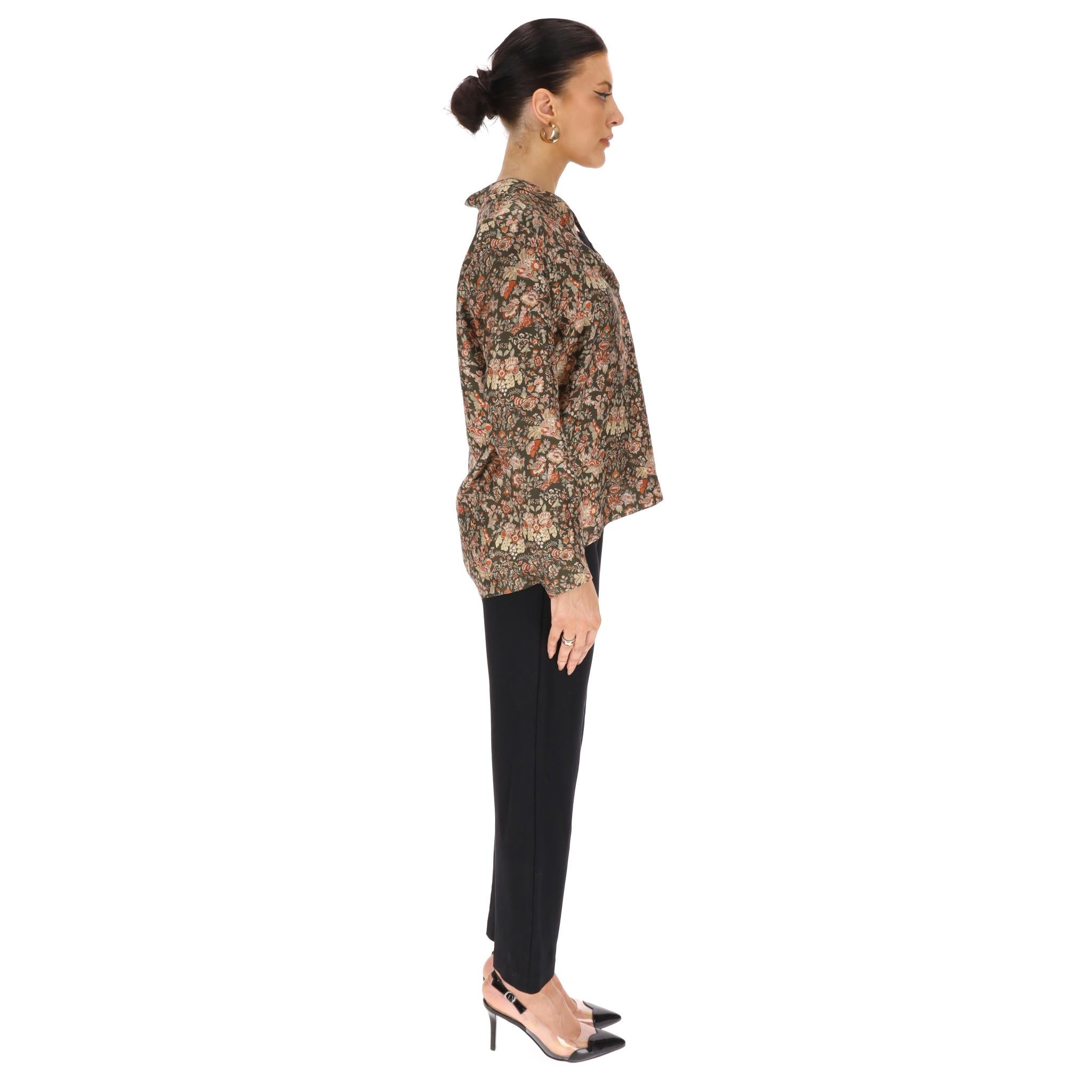 Momoni Silk Floral Top (Braun) im Angebot