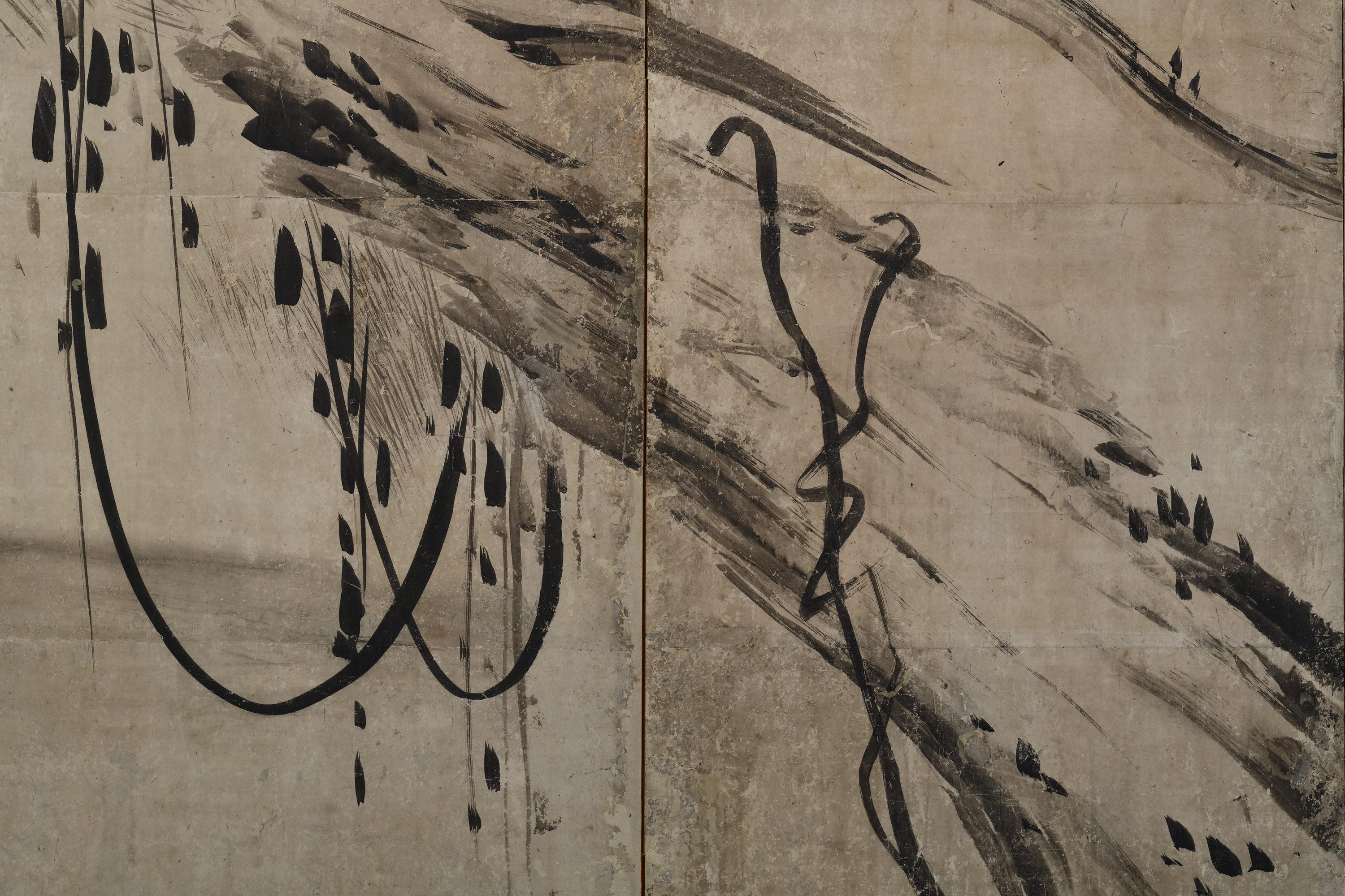 17th Century Momoyama period Japanese Screen. Crows on Pine. Studio of Hasegawa Tohaku. For Sale