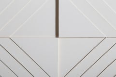 Diamante impilato, costruzione di carta tridimensionale minimalista di Mon Levinson