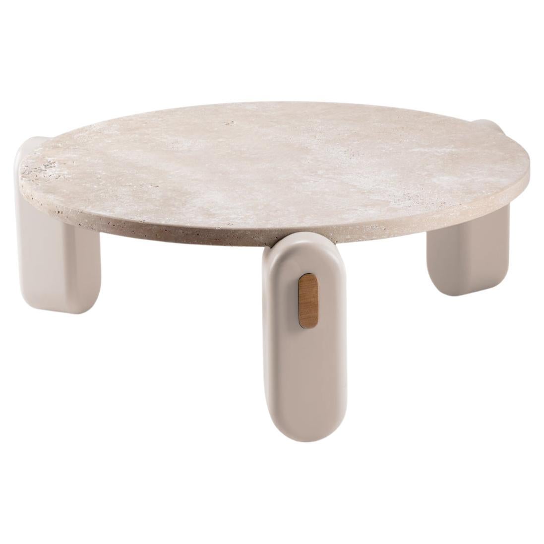 Table centrale Mona avec plateau en travertin, pieds laqués ivoire et structure en bois