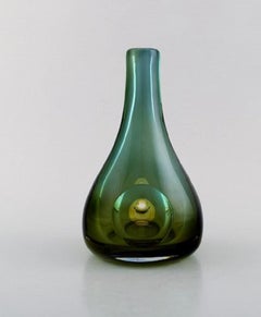 Mona Morales pour Kosta Boda:: vase "Ventana" en verre d'art soufflé à la bouche