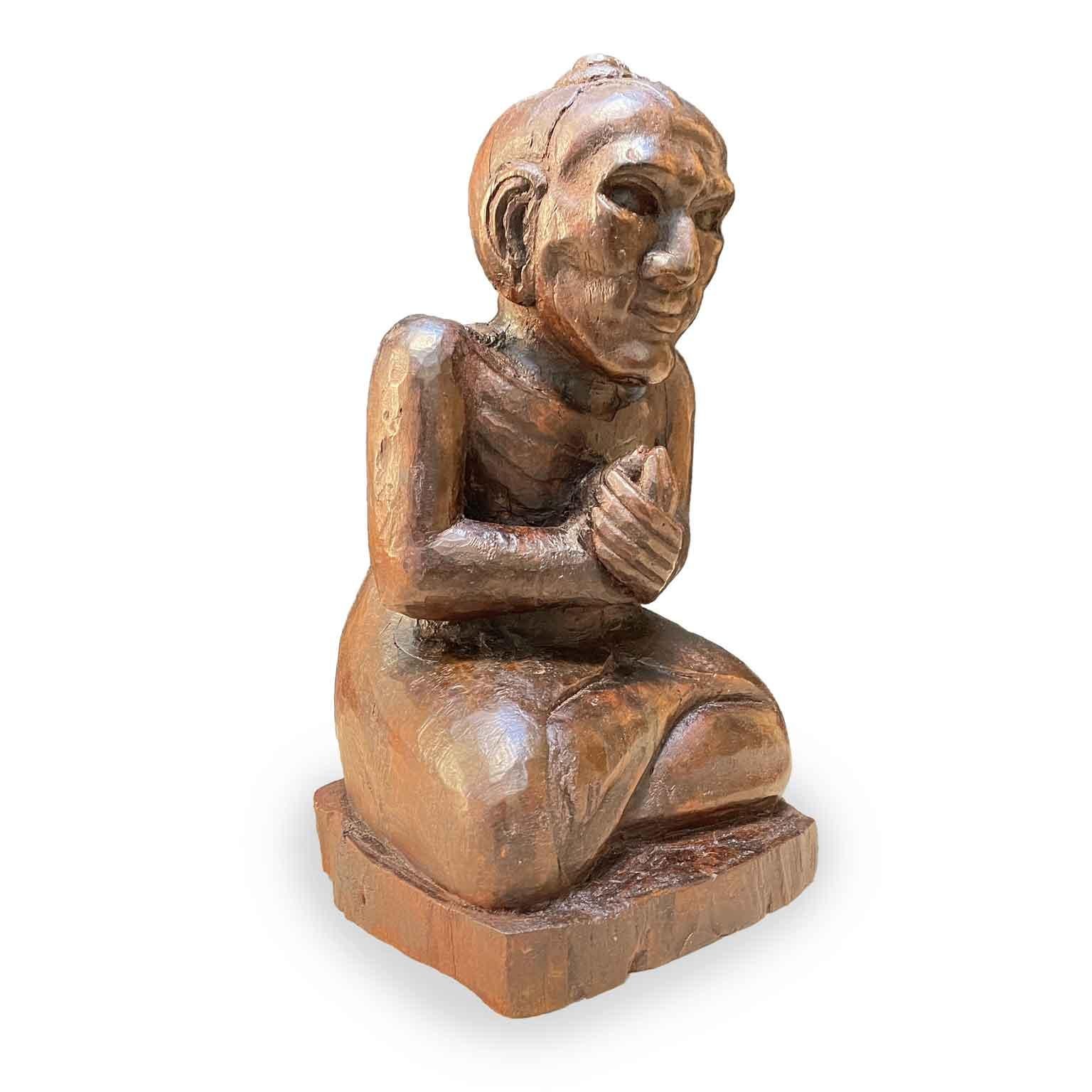 Artisanat Sculpture orientale en bois sculpté de moine birman Début 1900 en vente