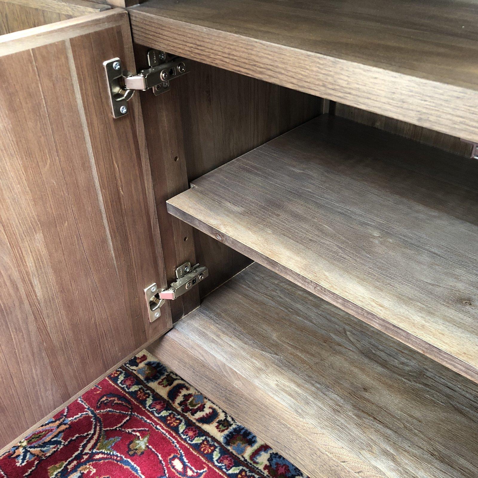 maria yee media console