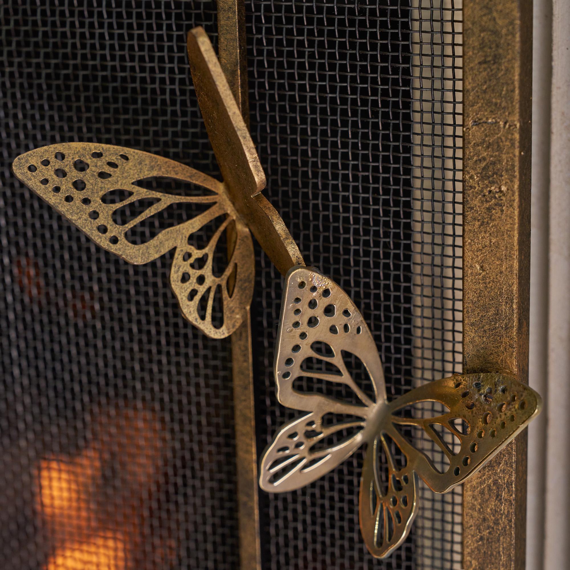 Monarch Fireplace Screen in Aged Gold  In New Condition For Sale In Dallas, TX