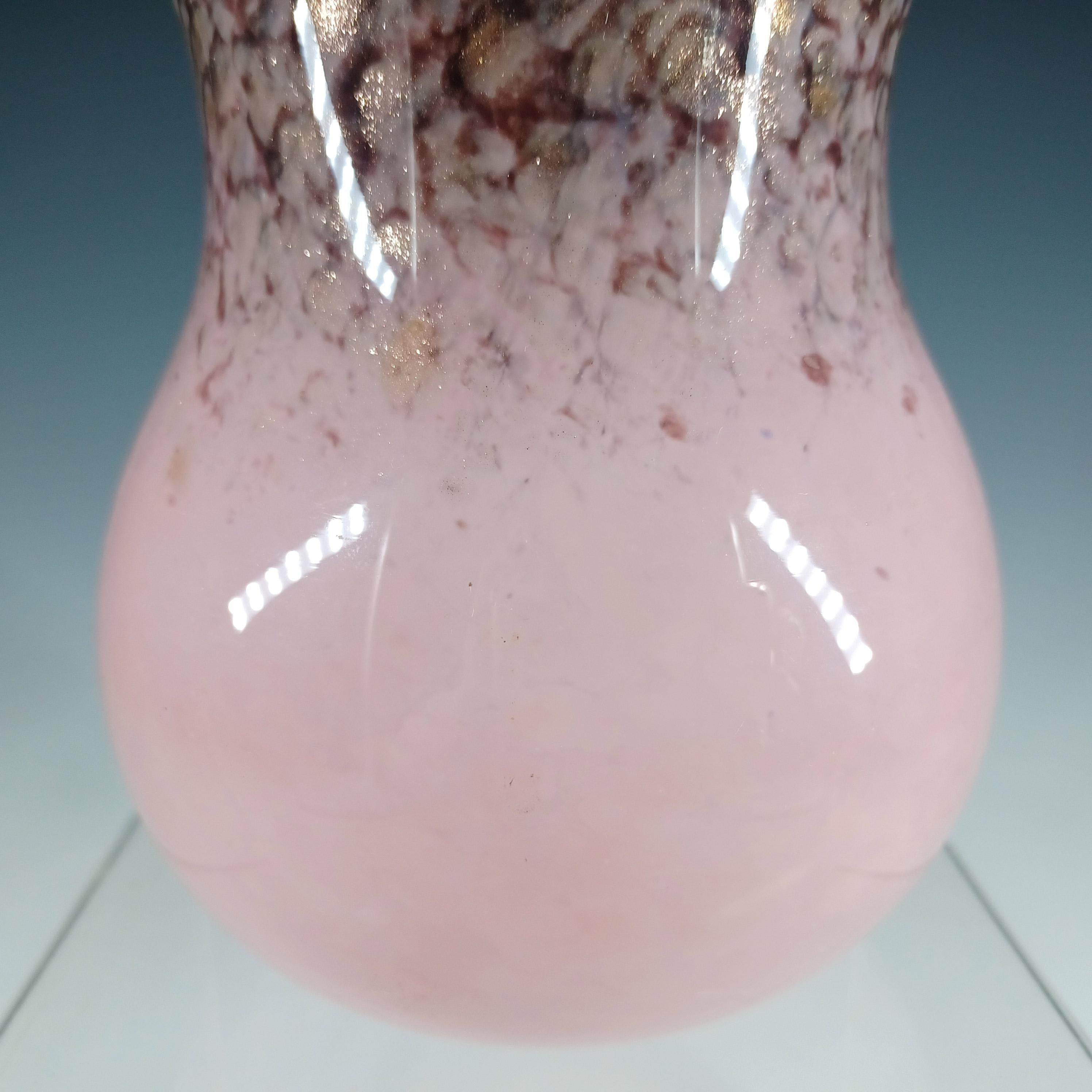 British Monart SA.IX Pink Copper Aventurine Vintage Glass Vase For Sale