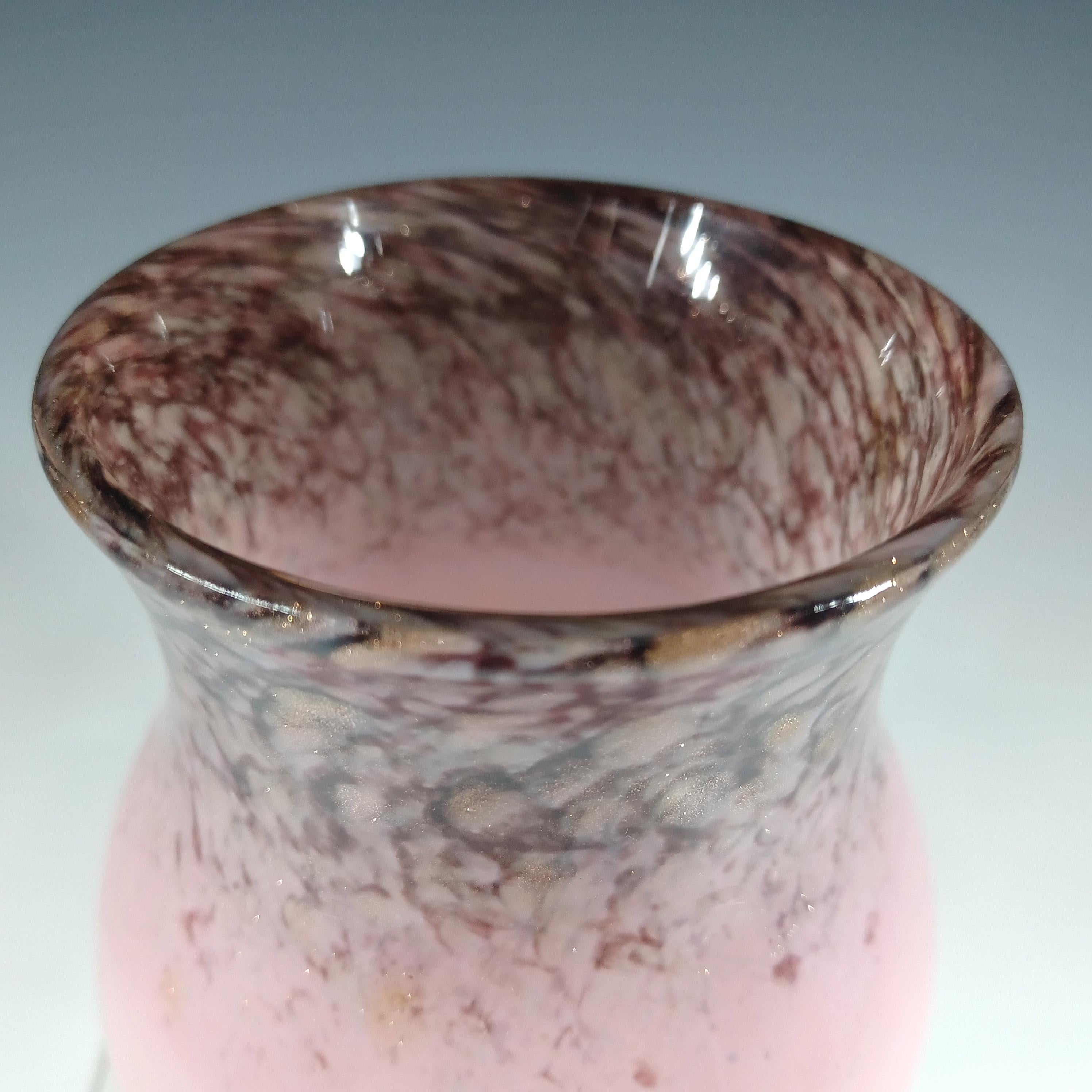 Monart SA.IX Pink Copper Aventurine Vintage Glass Vase In Good Condition For Sale In Bolton, GB