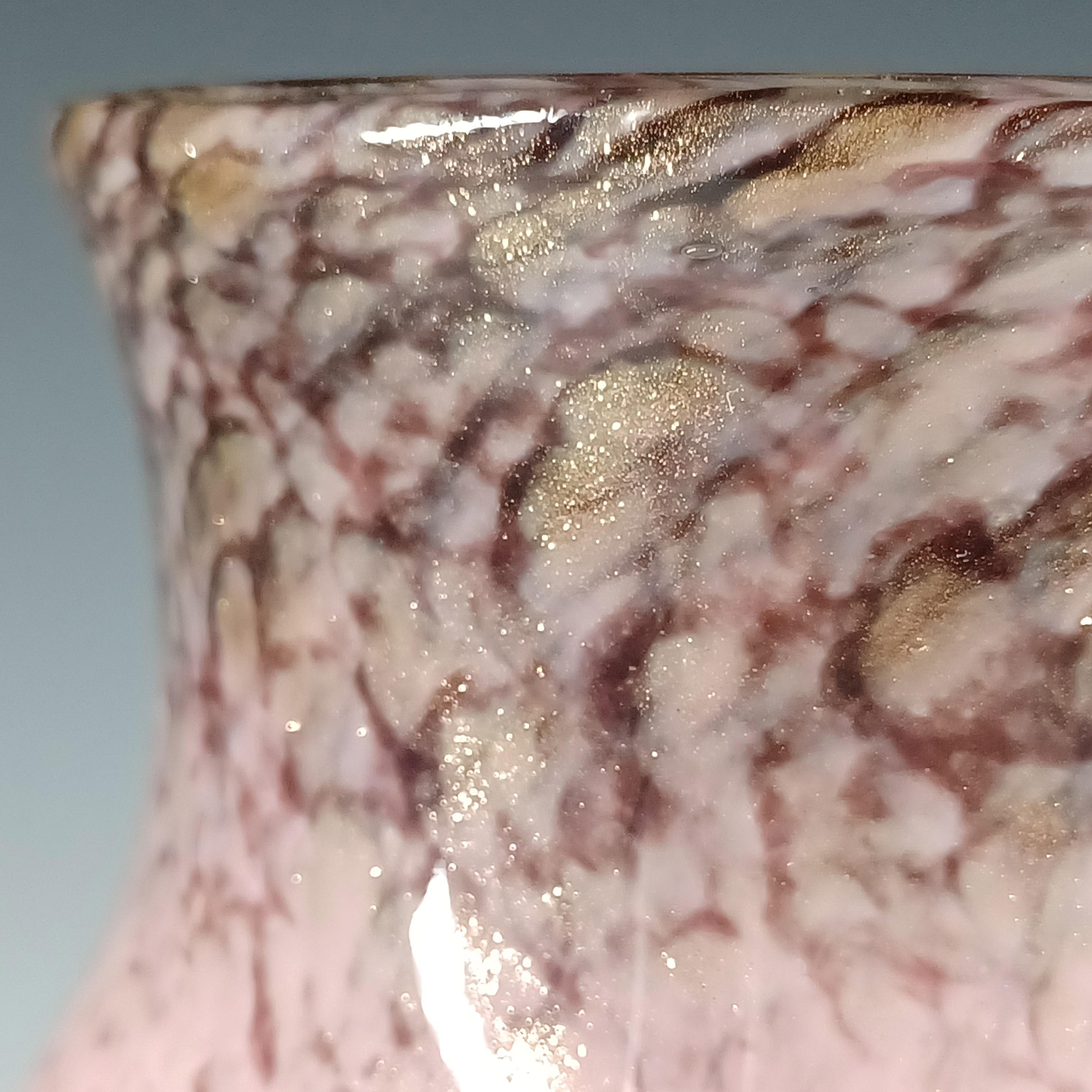Mid-20th Century Monart SA.IX Pink Copper Aventurine Vintage Glass Vase For Sale