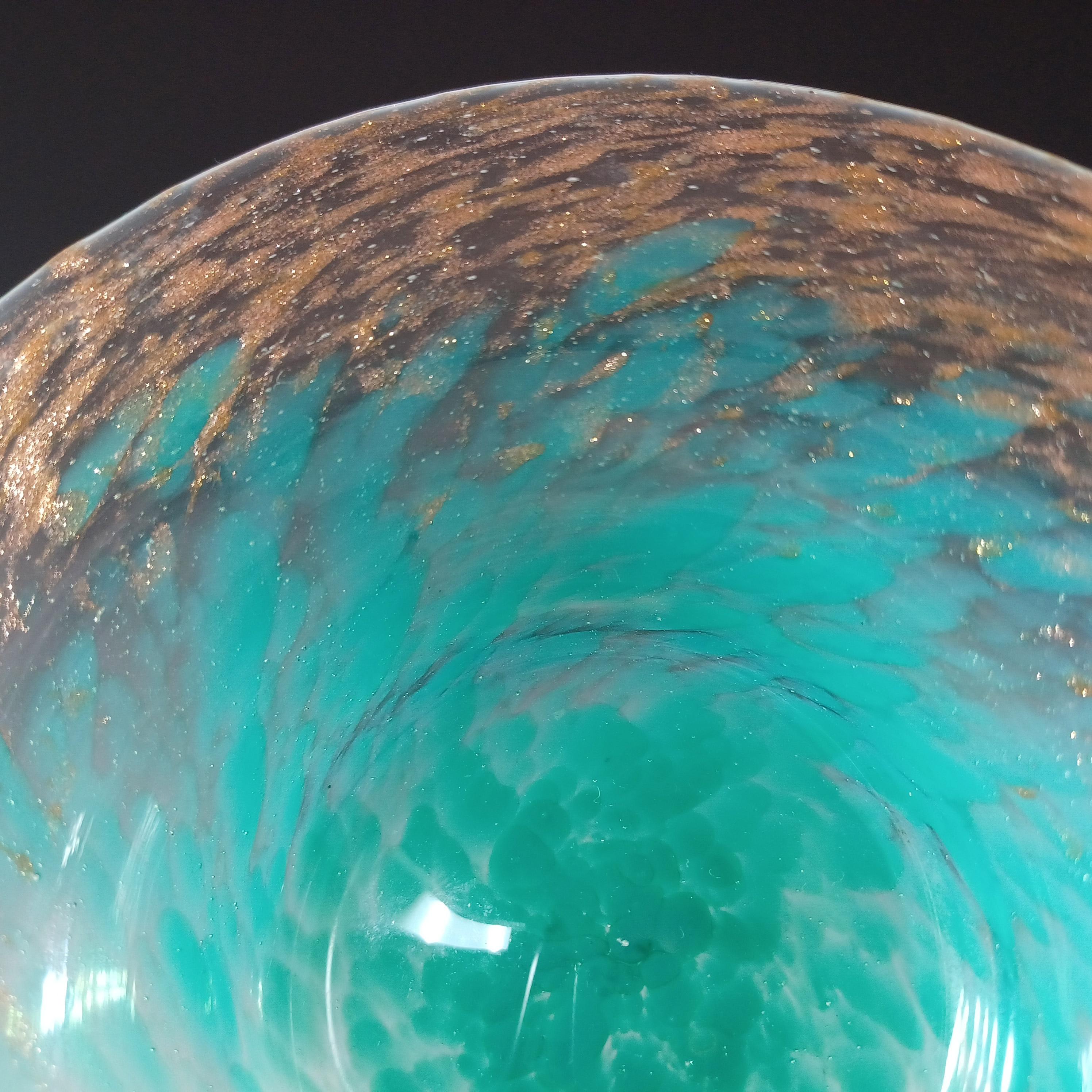 Monart UB.XI+ Green Copper Aventurine Vintage Glass Bowl In Good Condition For Sale In Bolton, GB