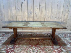 Table basse « Monastery » en chêne marqueté