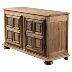 Buffet monastico in Oak con rilievi a traforo, Province francesi, fine XIX secolo