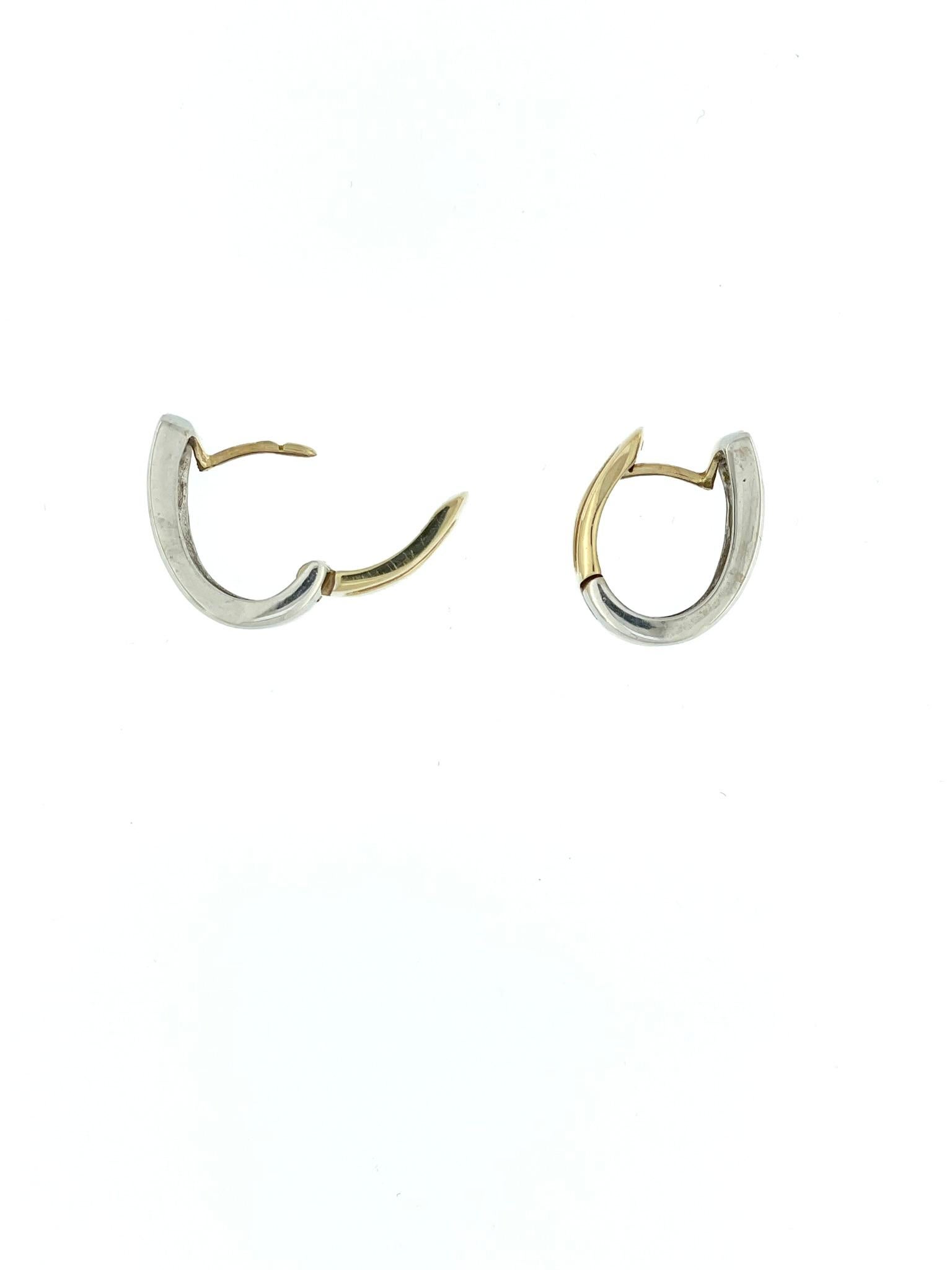 Moderne Boucles d'oreilles Moncara en or 14 carats avec diamants en vente