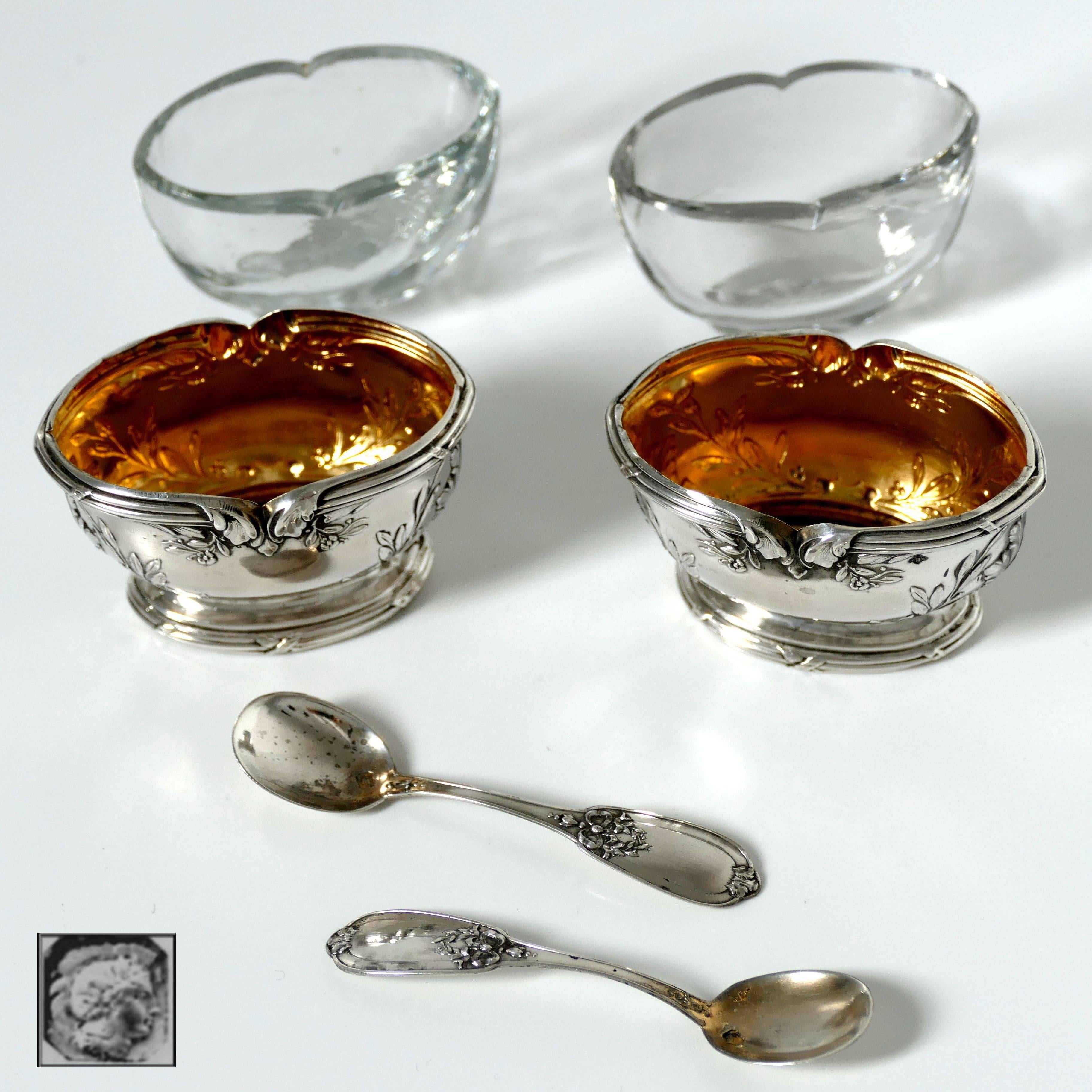 Early 20th Century Moncheront French Sterling Silver 18-Karat Gold Salt Cellars Pair, Spoons, Box