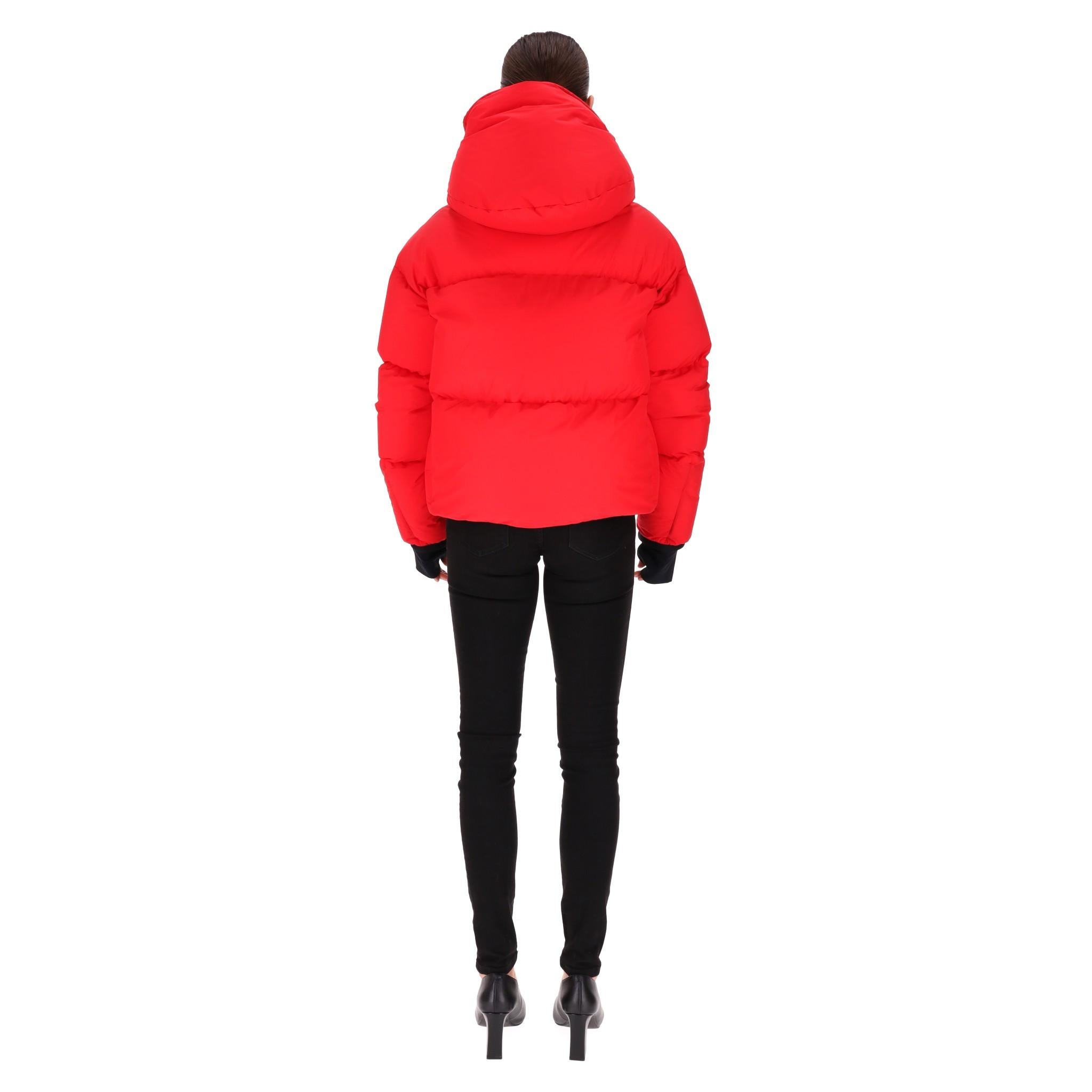 Moncler Allesaz Hodded Ski Down Jacket In Excellent Condition In London, GB