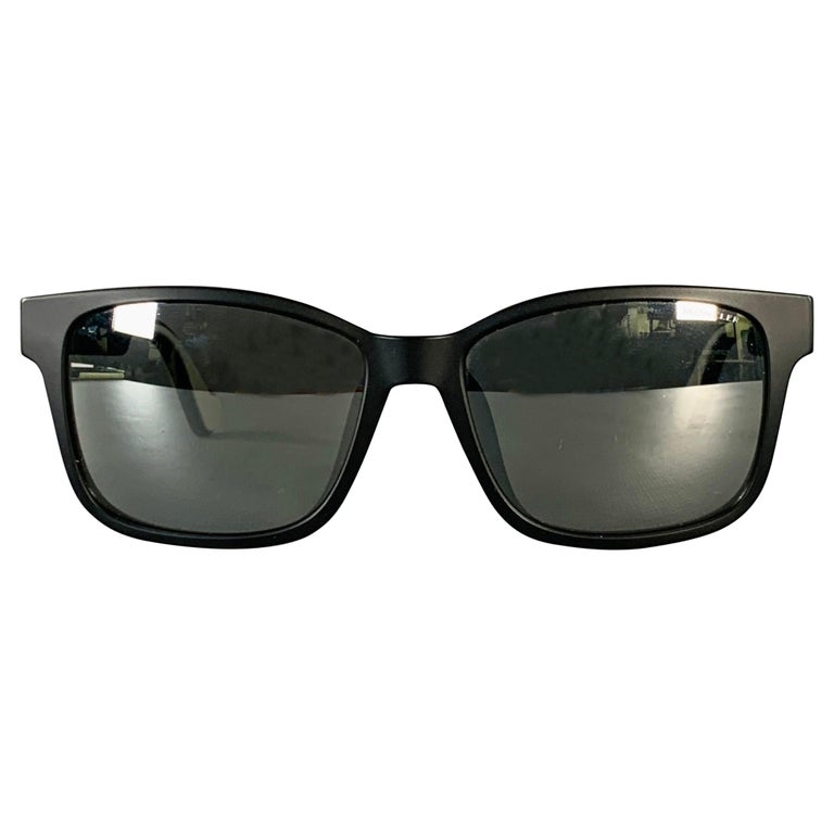 MONCLER Black Acetate Square Mirrored Sunglasses Moncler Lunettes® - Quaderna (ME6006) Sunglasses | Specs  main image 4