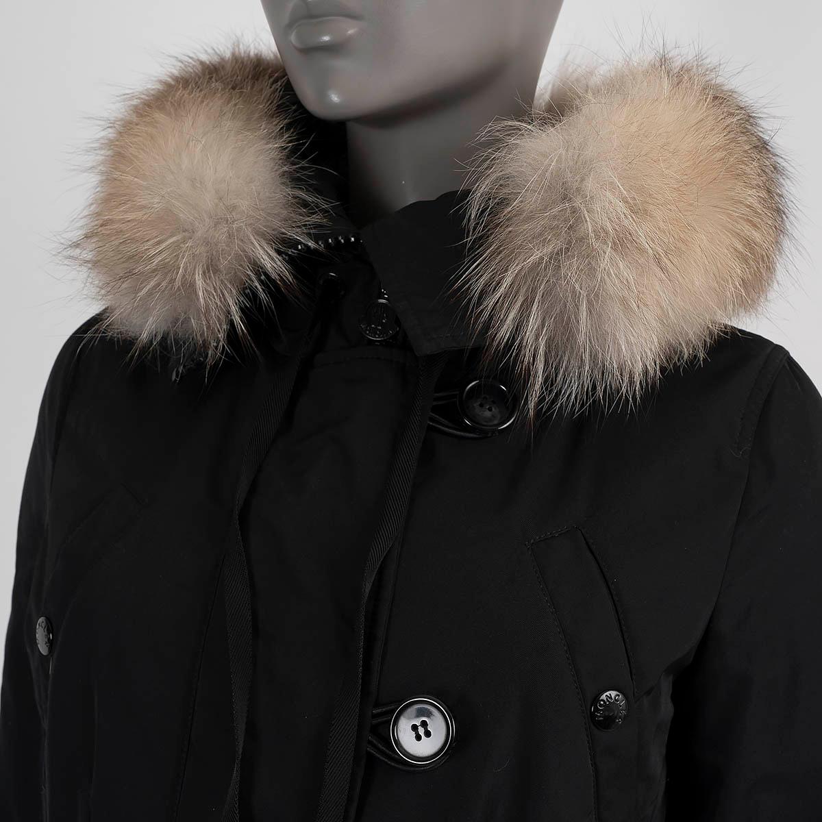 MONcler noir AREDHEL FUR TRIM DOWN PARKA Coat Jacket 2 M en vente 1