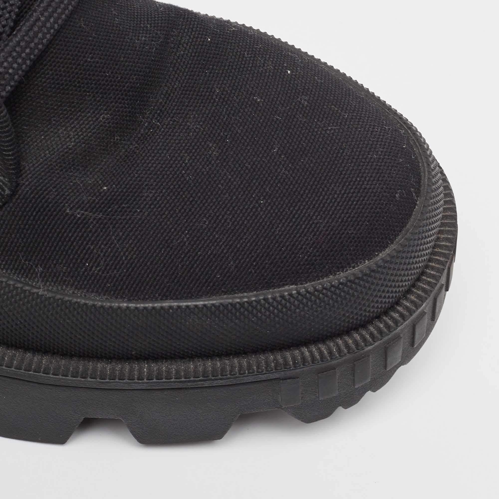 Moncler Black Canvas Pyla Ankle Boots Size 37 For Sale 1