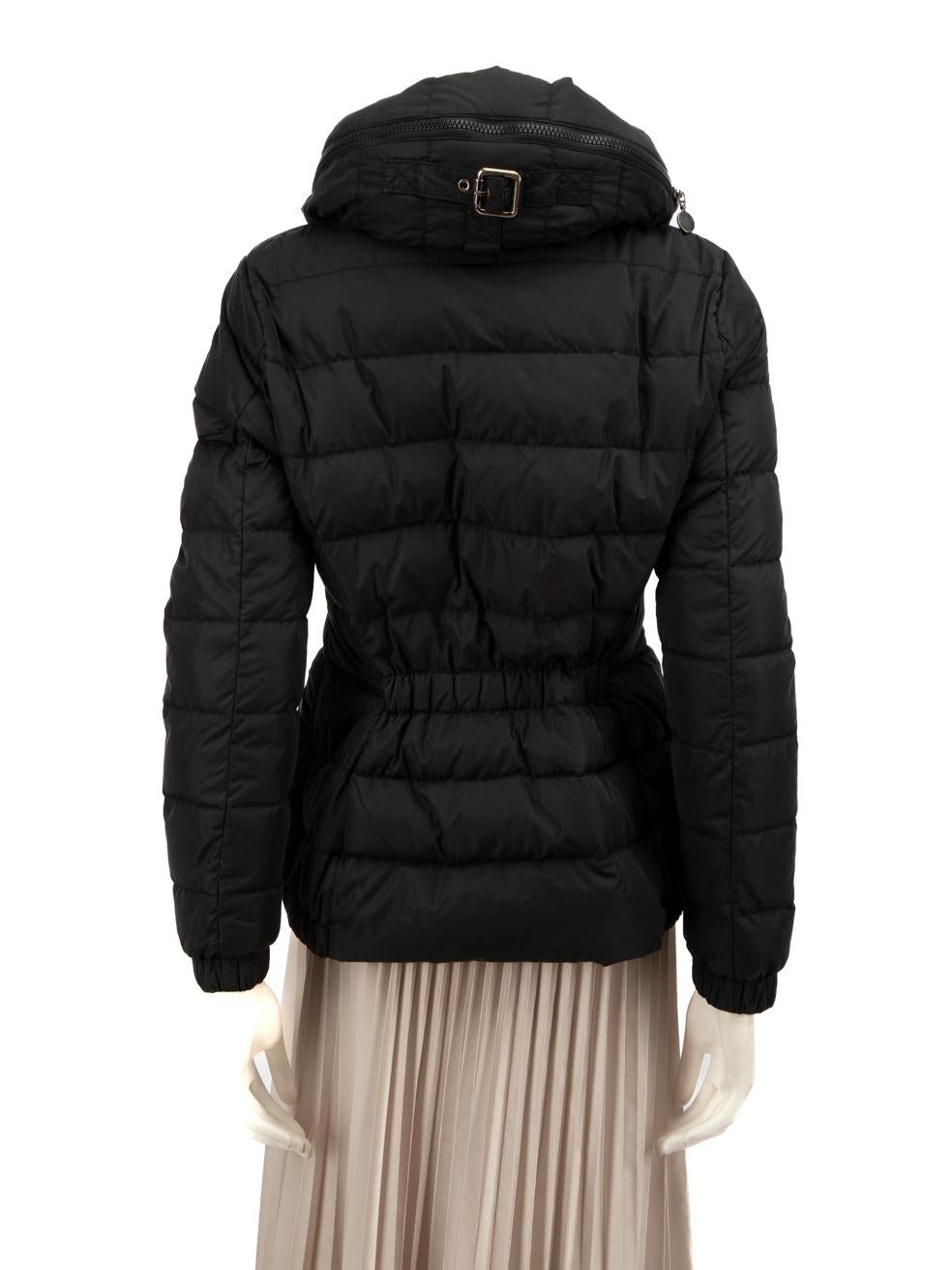 Moncler Black Collapsible Hood Fitted Down Coat Size M In Good Condition In London, GB
